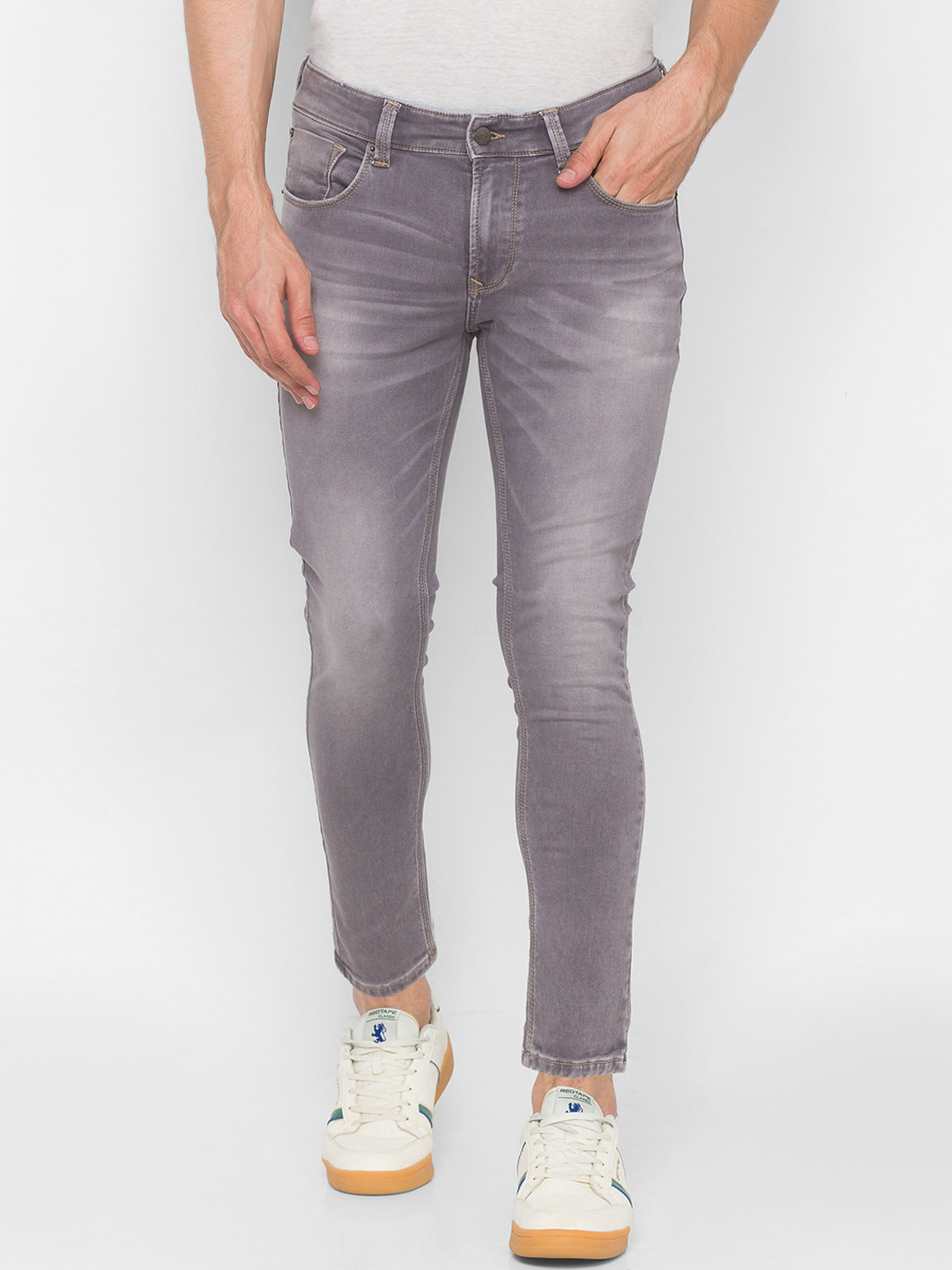 

SPYKAR Men Black Skinny Fit Low-Rise Low Distress Heavy Fade Jeans