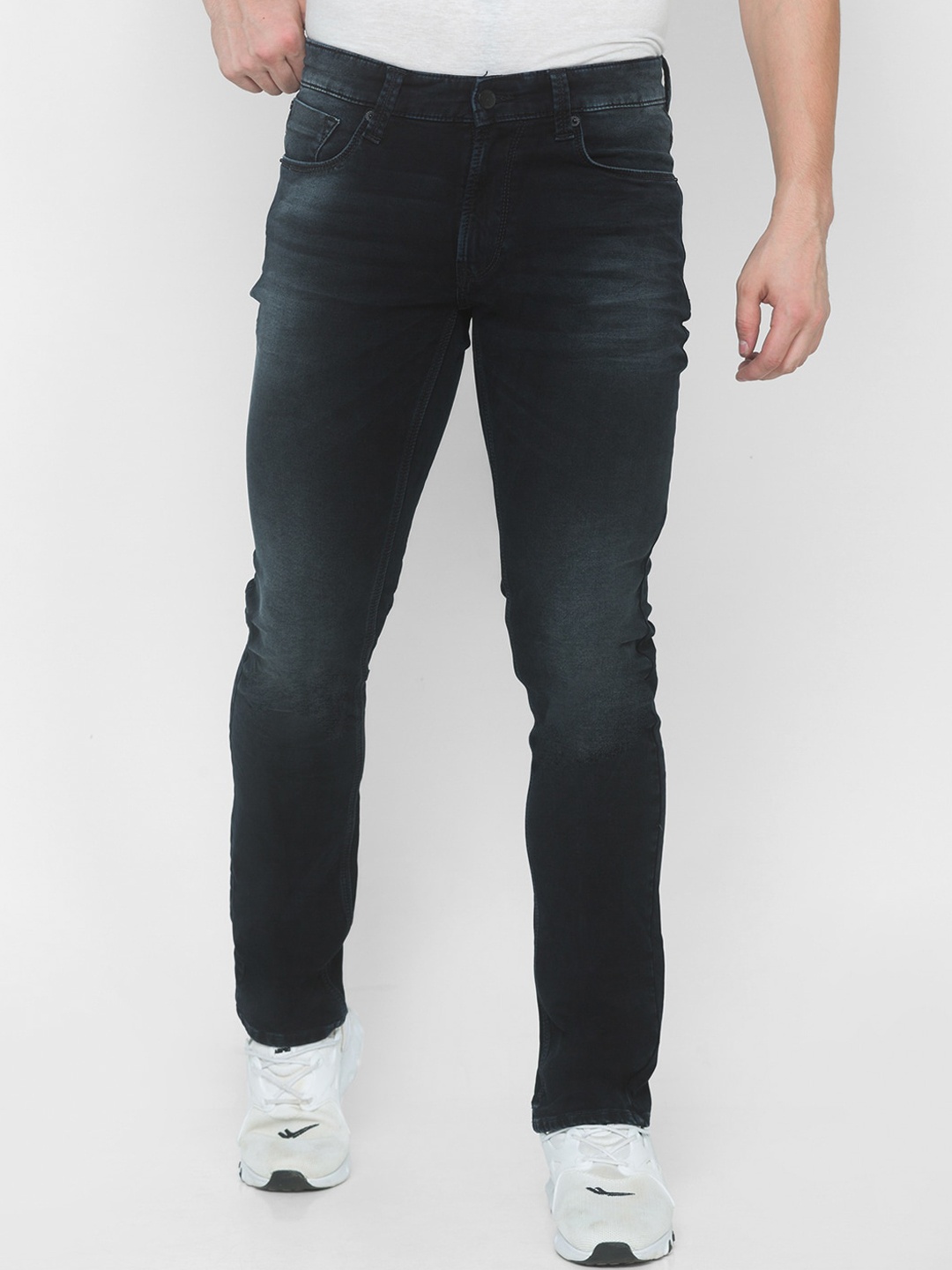 

SPYKAR Men Black Rovers Low-Rise Light Fade Jeans