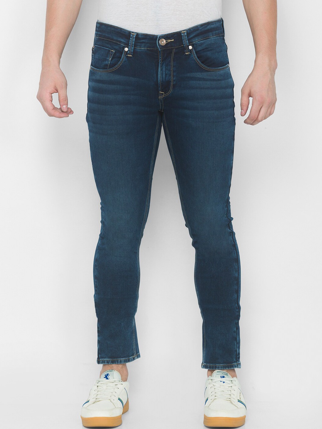 

SPYKAR Men Blue Skinny Fit Low-Rise Light Fade Jeans