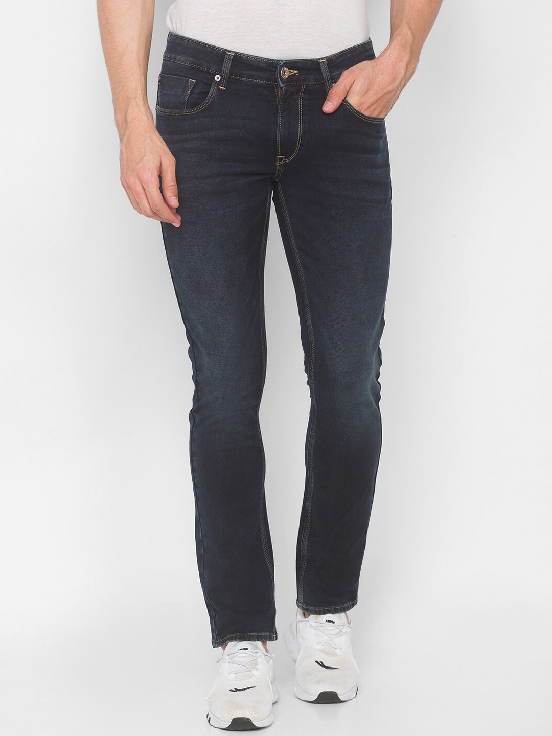 

SPYKAR Men Blue Low-Rise Light Fade Jeans