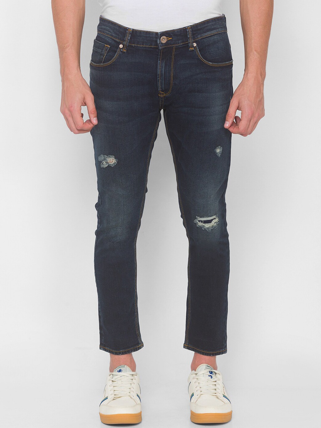 

SPYKAR Men Grey Slim Fit Low Distress Jeans