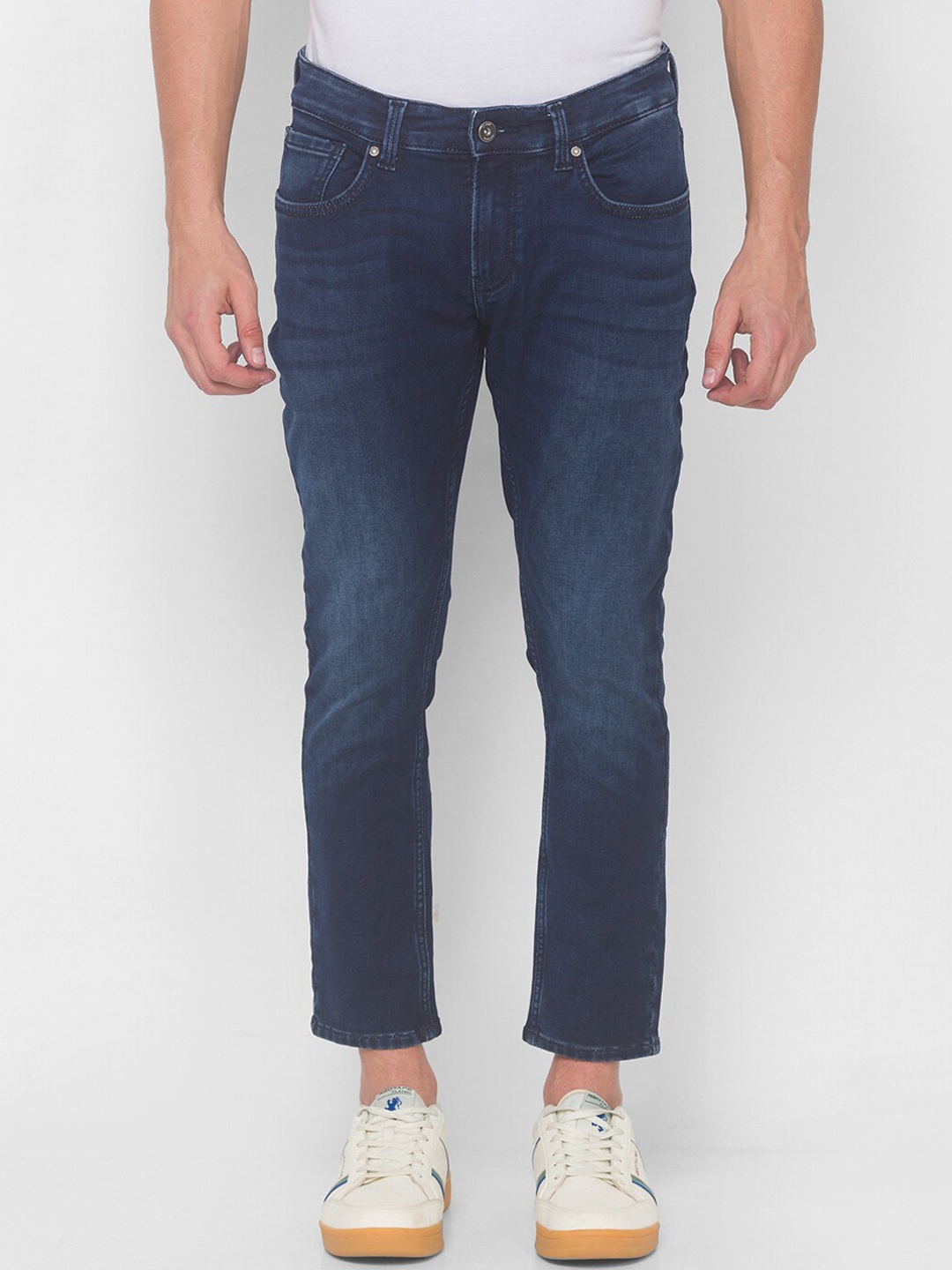 

SPYKAR Men Blue Slim Fit Light Fade Jeans