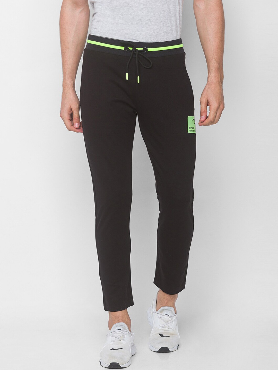 

SPYKAR Men Black Slim Fit Low-Rise Joggers