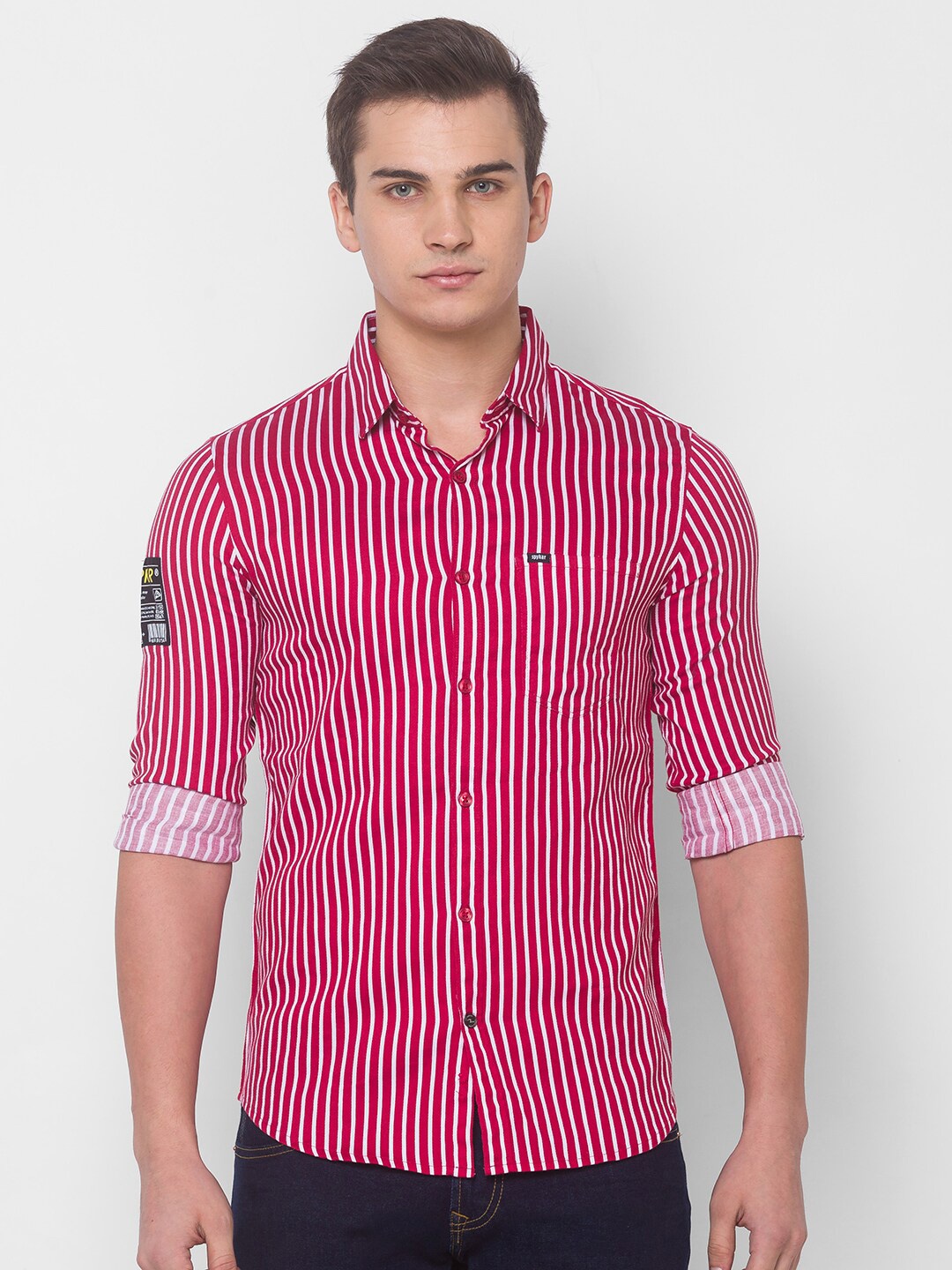 

SPYKAR Men Red Striped Casual Shirt