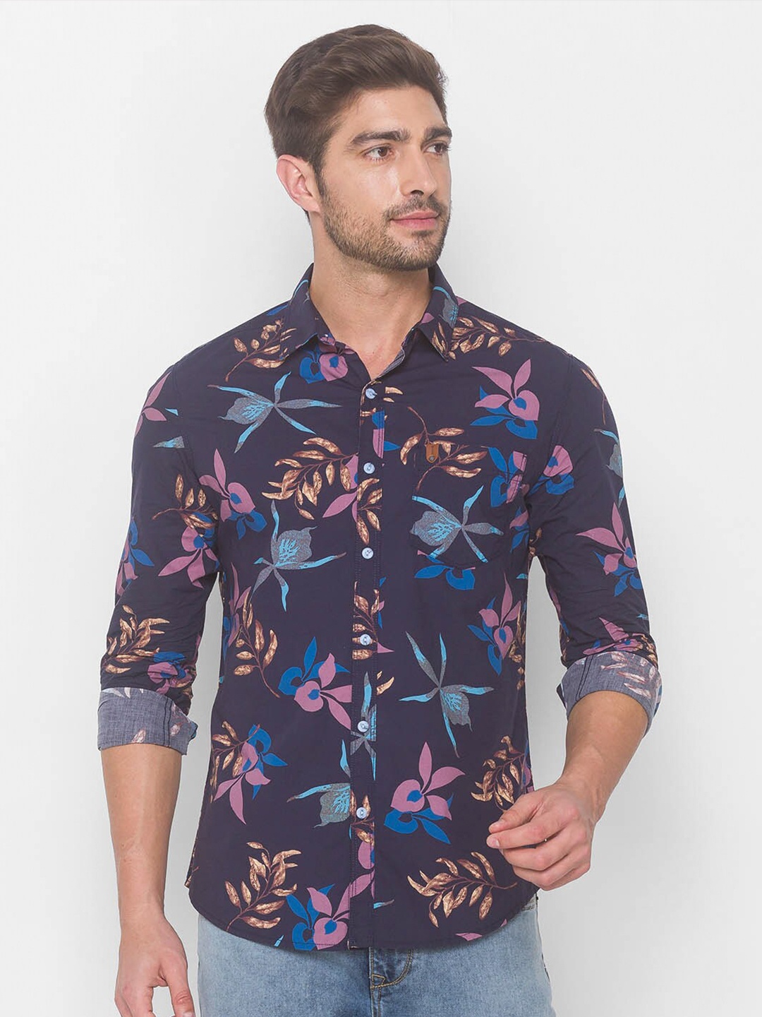 

SPYKAR Men Blue Floral Printed Cotton Casual Shirt