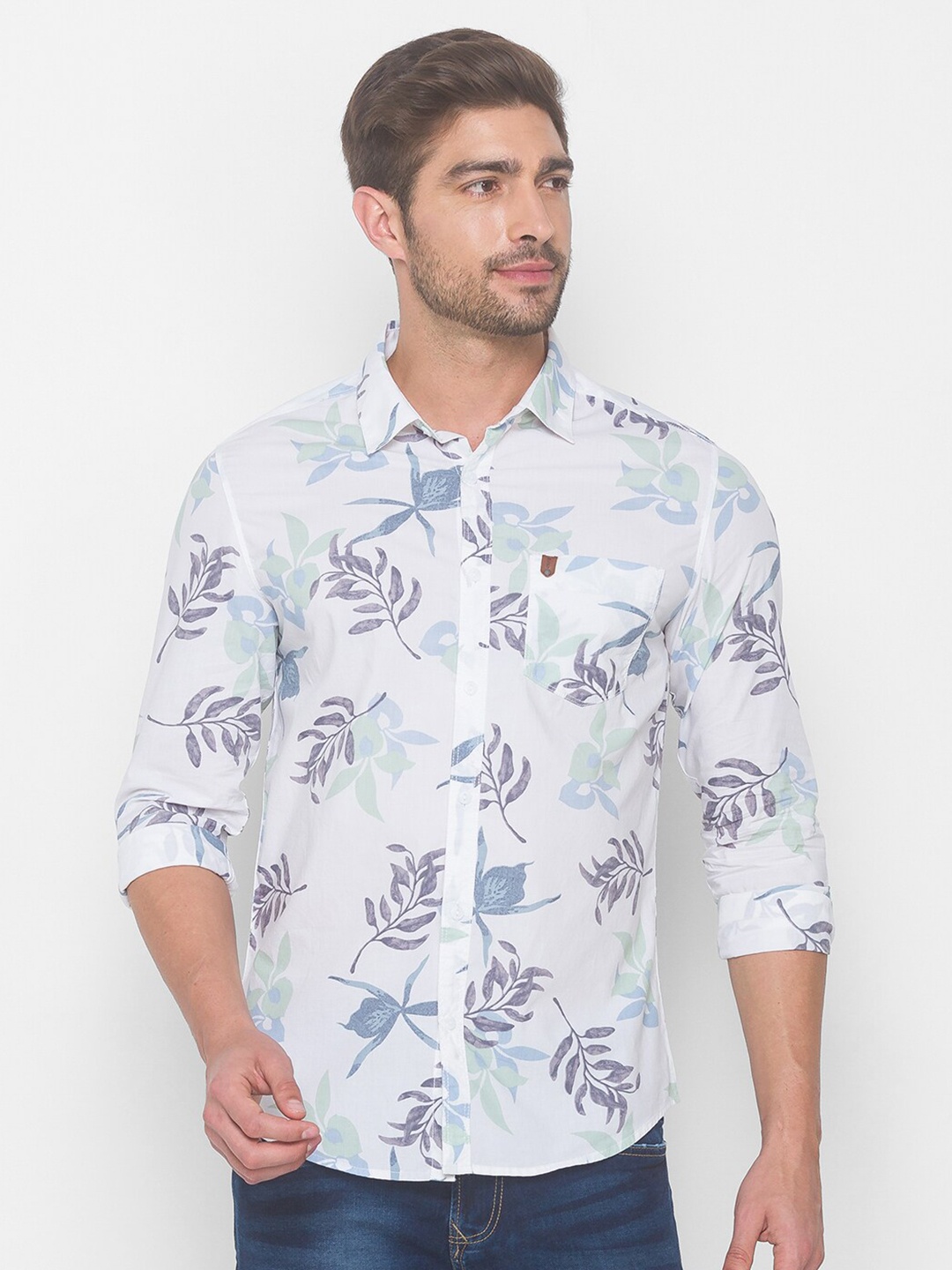 

SPYKAR Men White Floral Printed Pure Cotton Casual Shirt