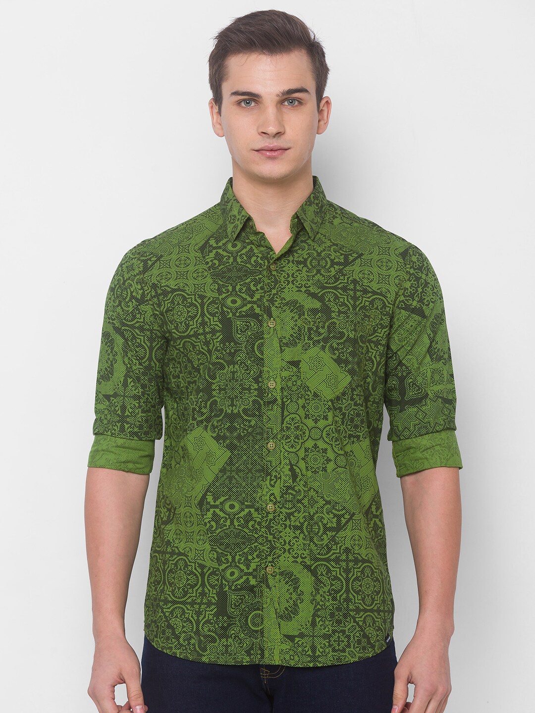 

SPYKAR Men Green Printed Casual Shirt
