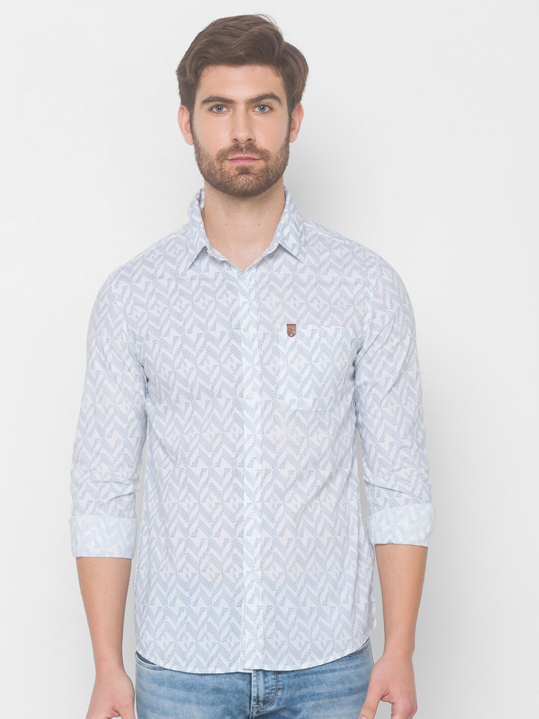 

SPYKAR Men White Printed Casual Shirt