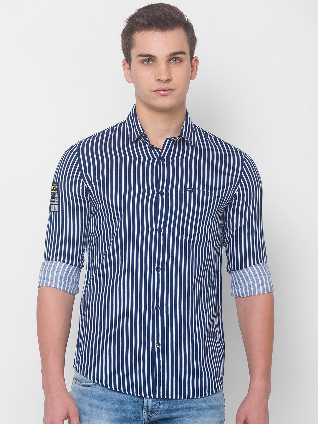 

SPYKAR Men Blue Slim Fit Striped Casual Shirt