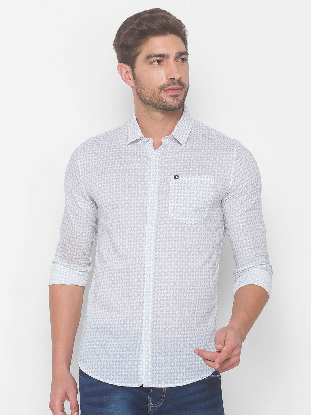 

SPYKAR Men White Printed Casual Shirt