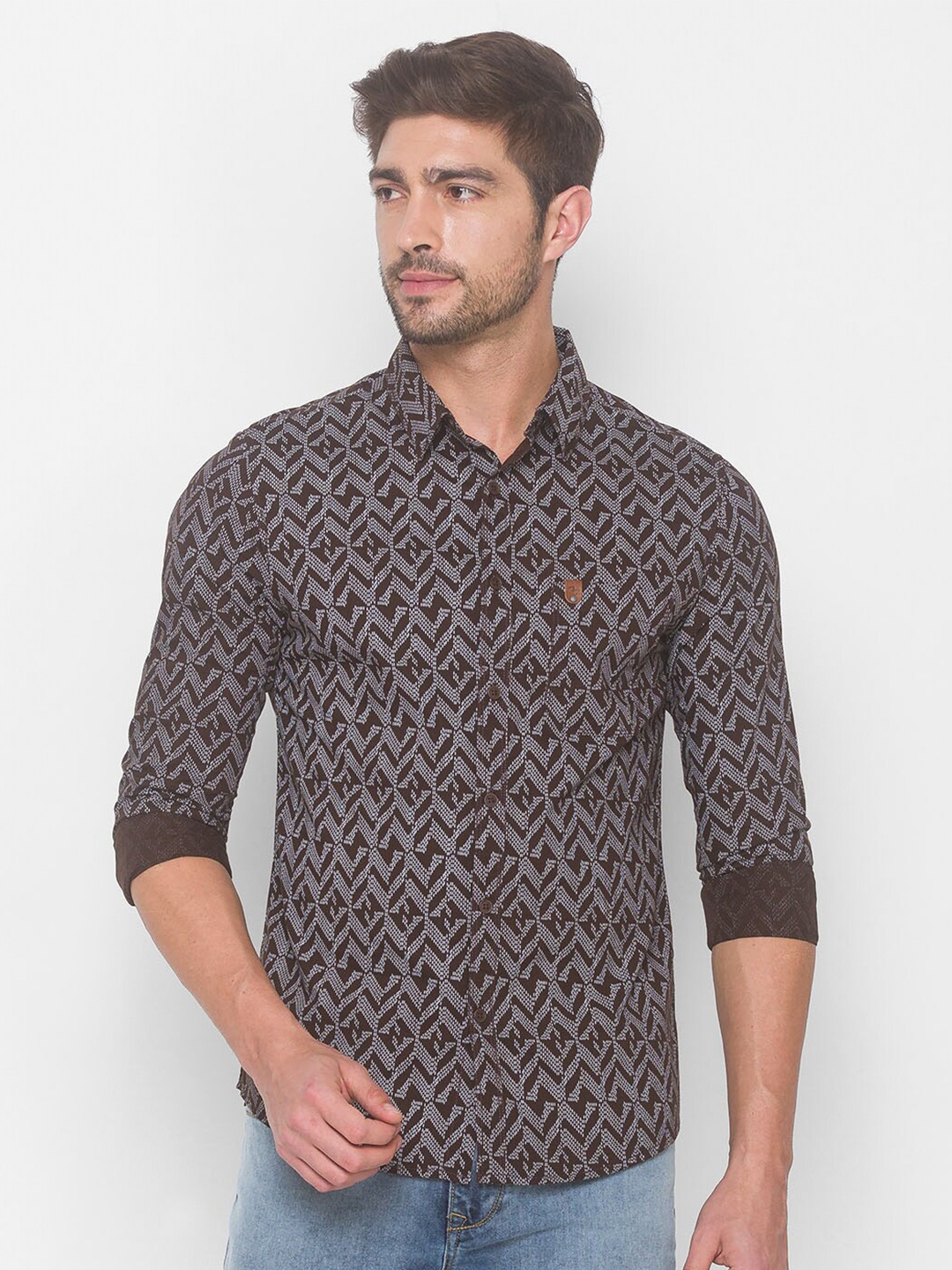 

SPYKAR Men Brown Printed Casual Shirt
