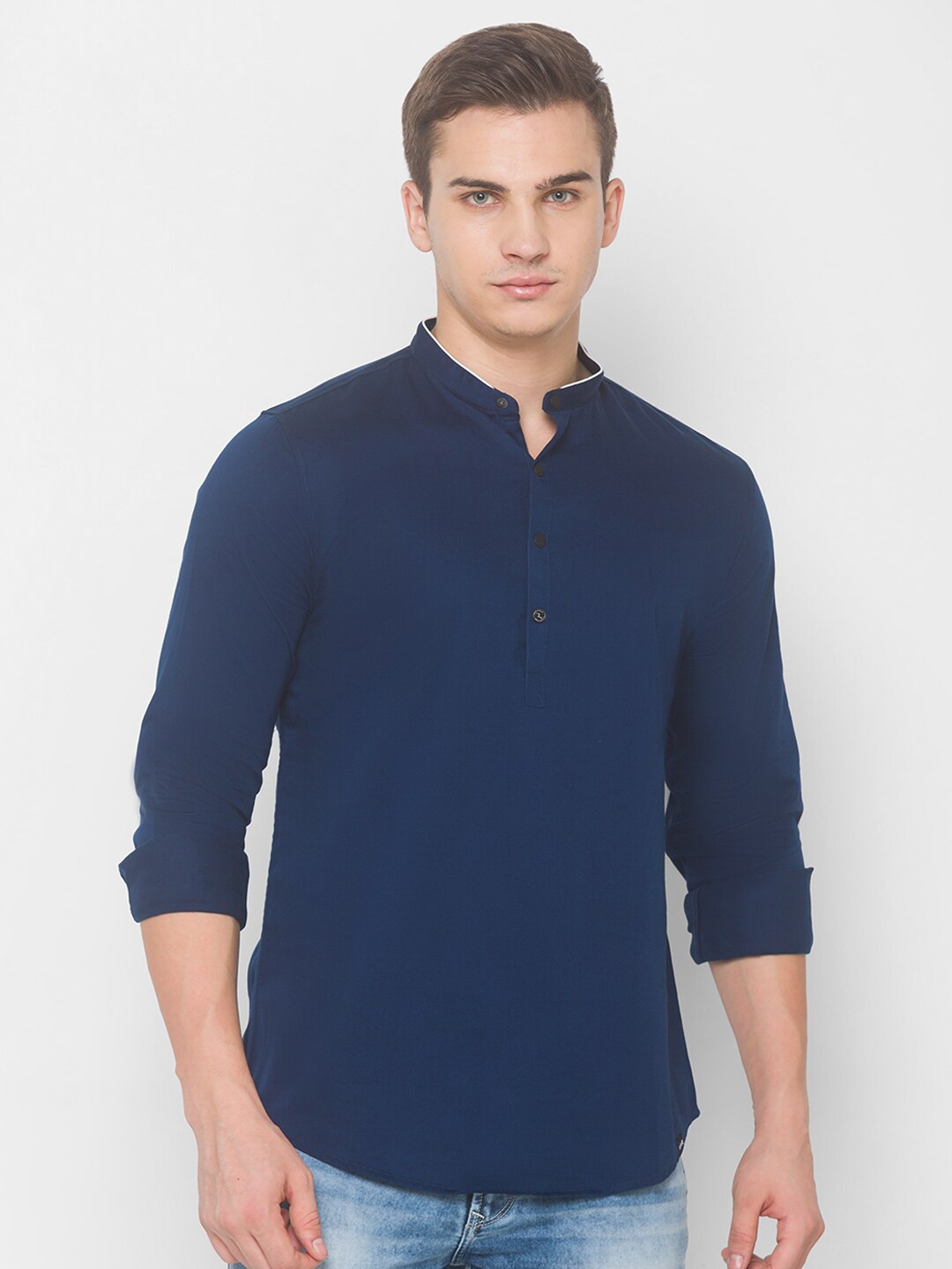 

SPYKAR Men Blue Casual Shirt
