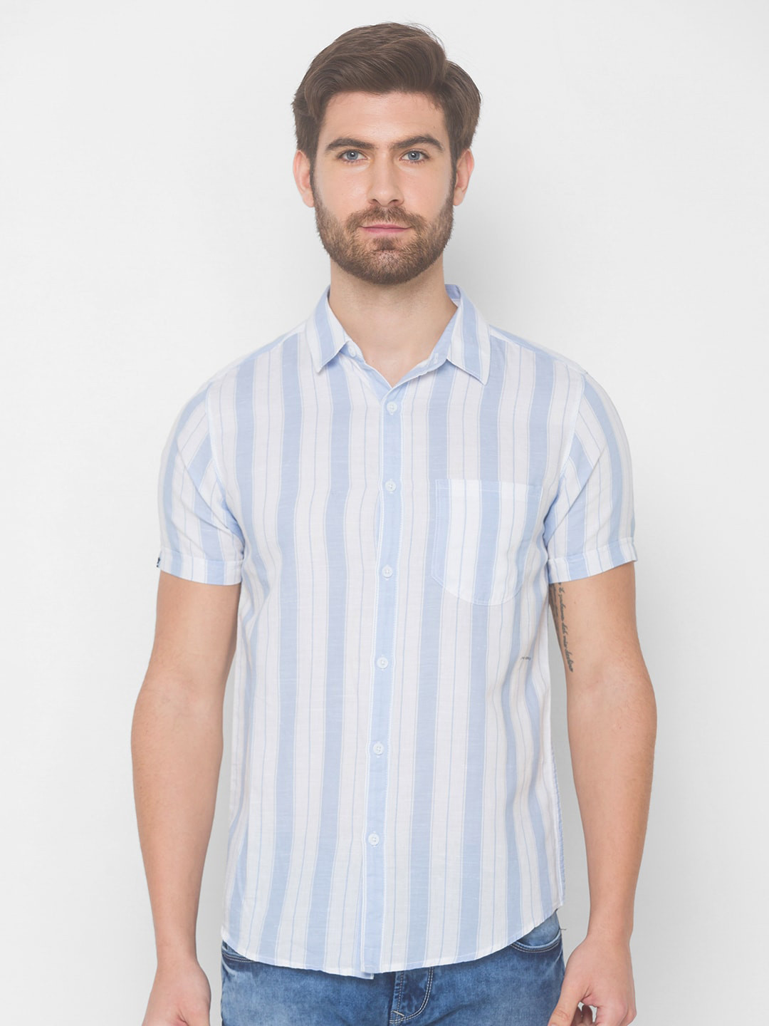 

SPYKAR Men Purple Striped Cotton Casual Shirt