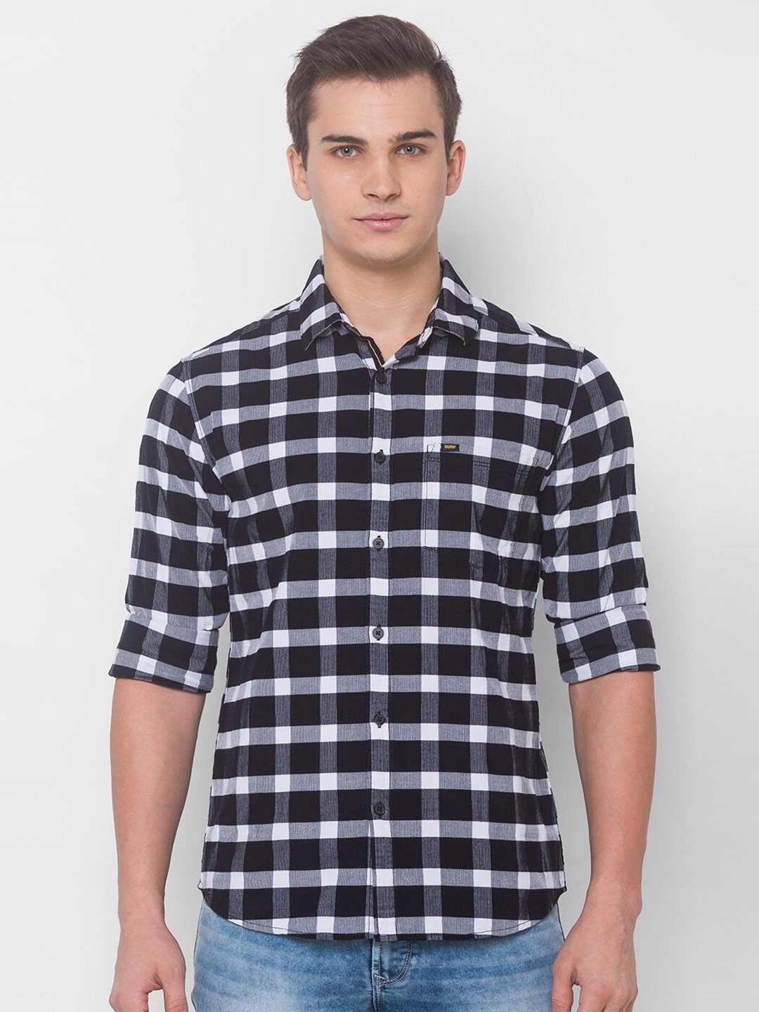 

SPYKAR Men Black Checked Casual Shirt