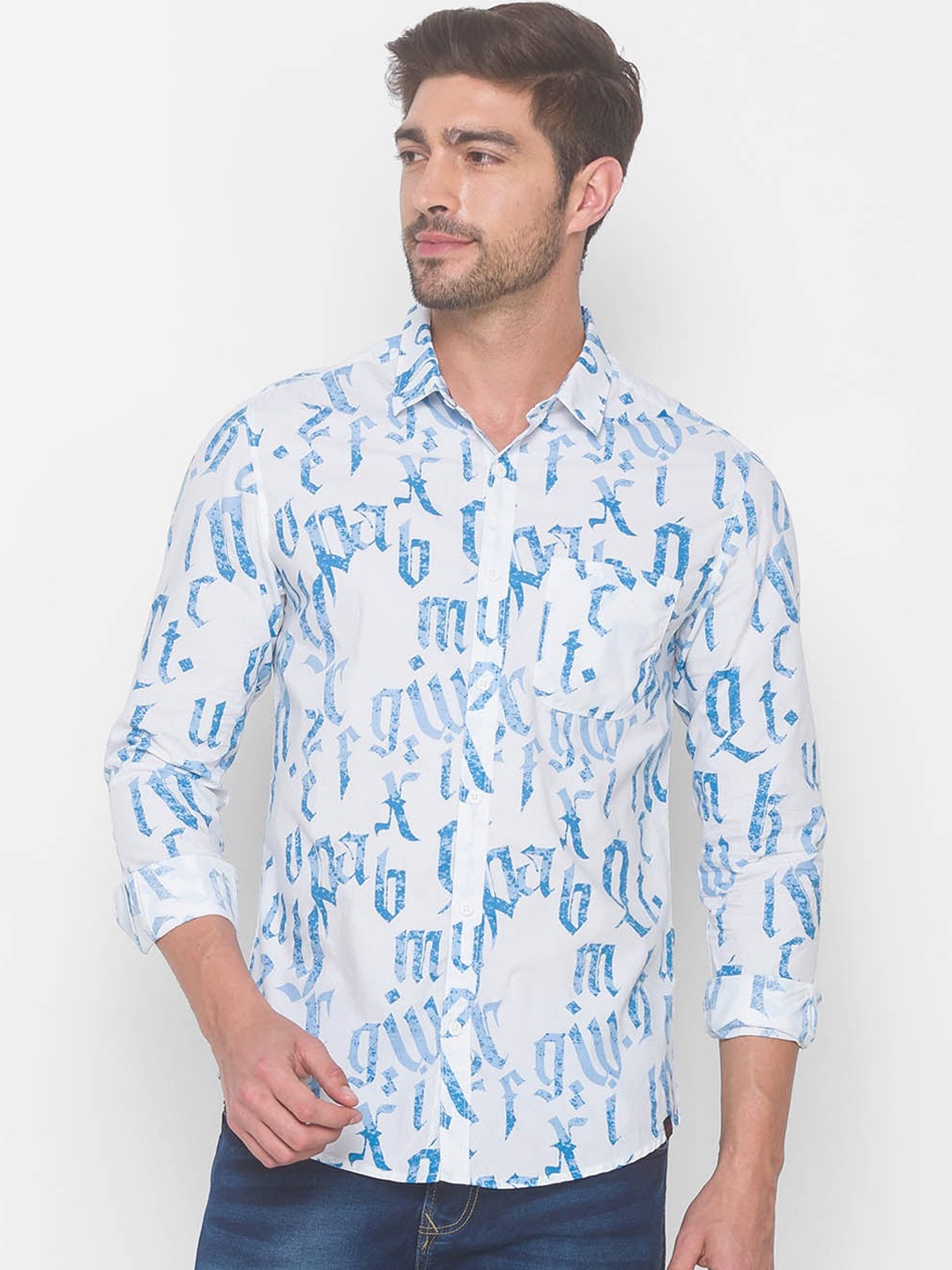 

SPYKAR Men White Printed Casual Shirt