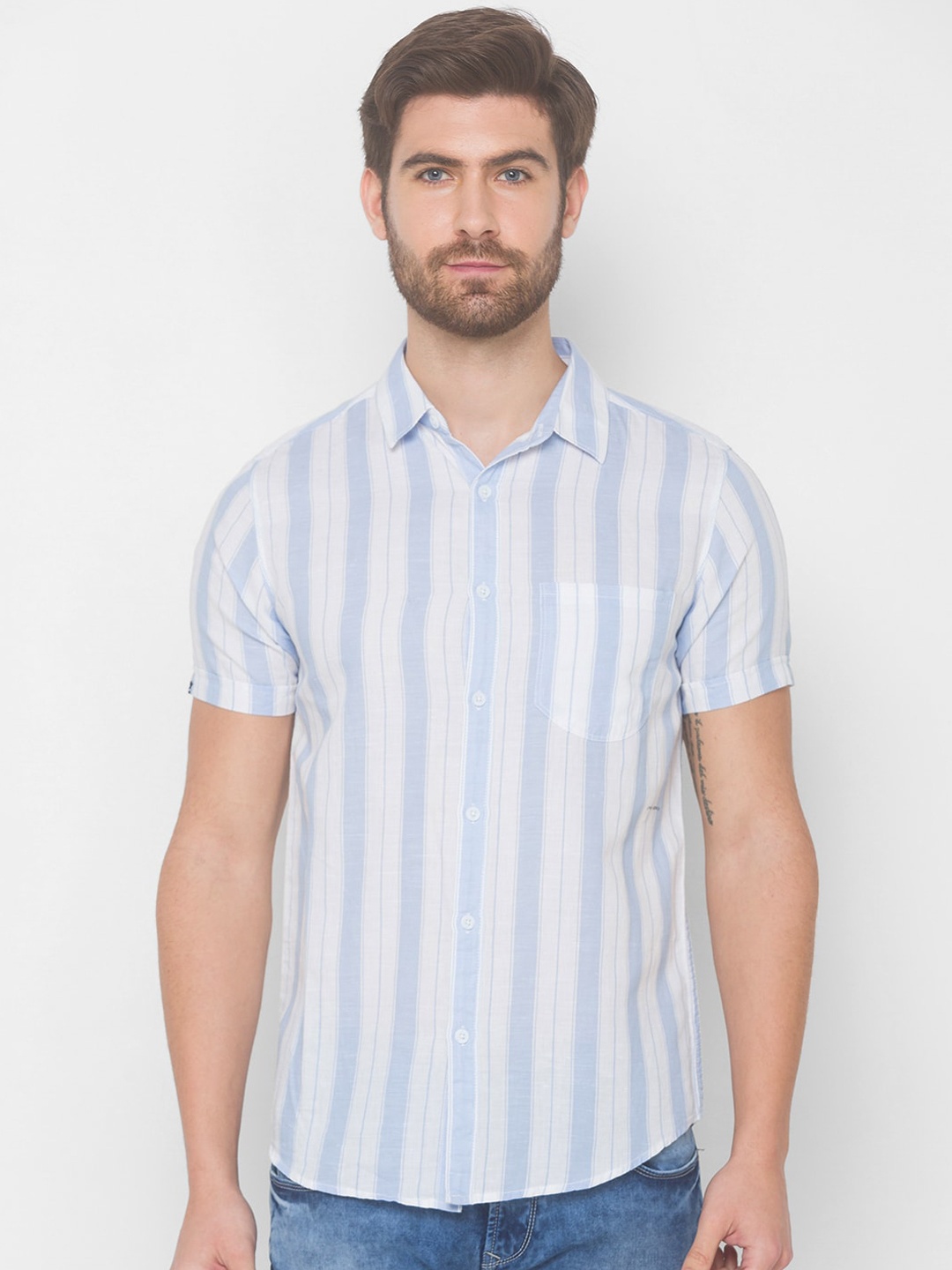 

SPYKAR Men Purple & White Slim Fit Striped Pure Cotton Casual Shirt