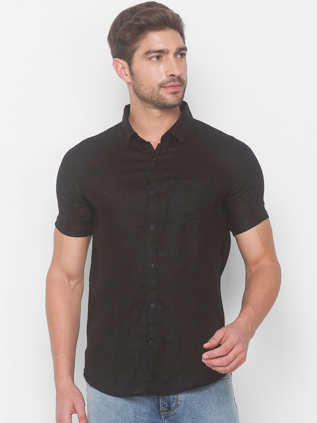 

SPYKAR Men Black Solid Regular Fit Cotton Casual Shirt