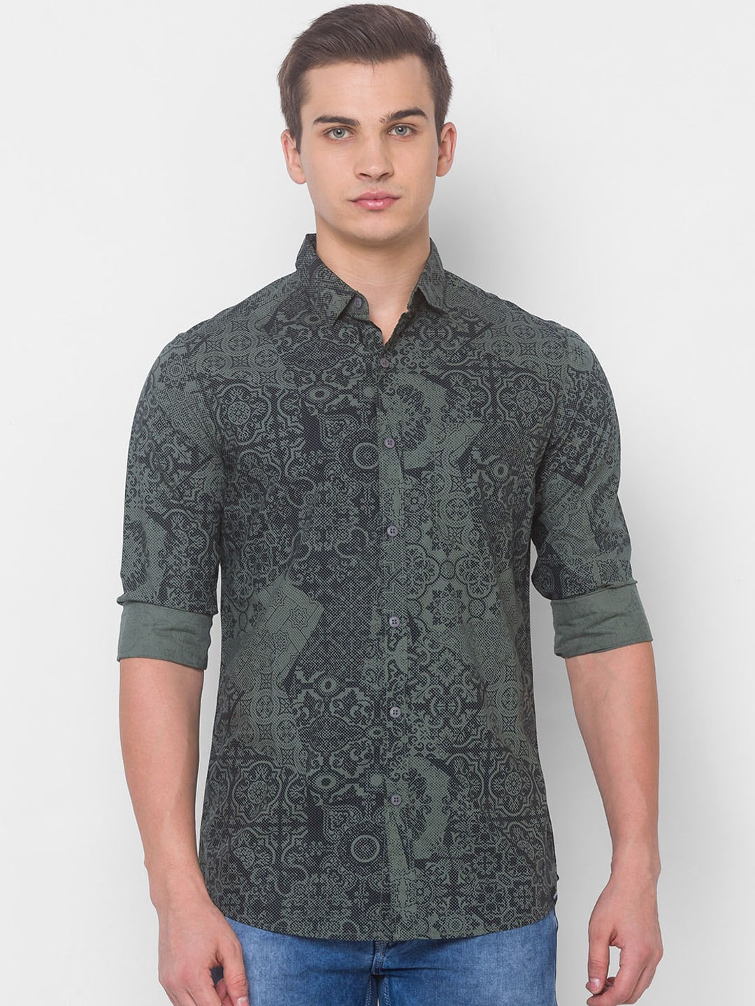 

SPYKAR Men Olive Green Printed Casual Shirt
