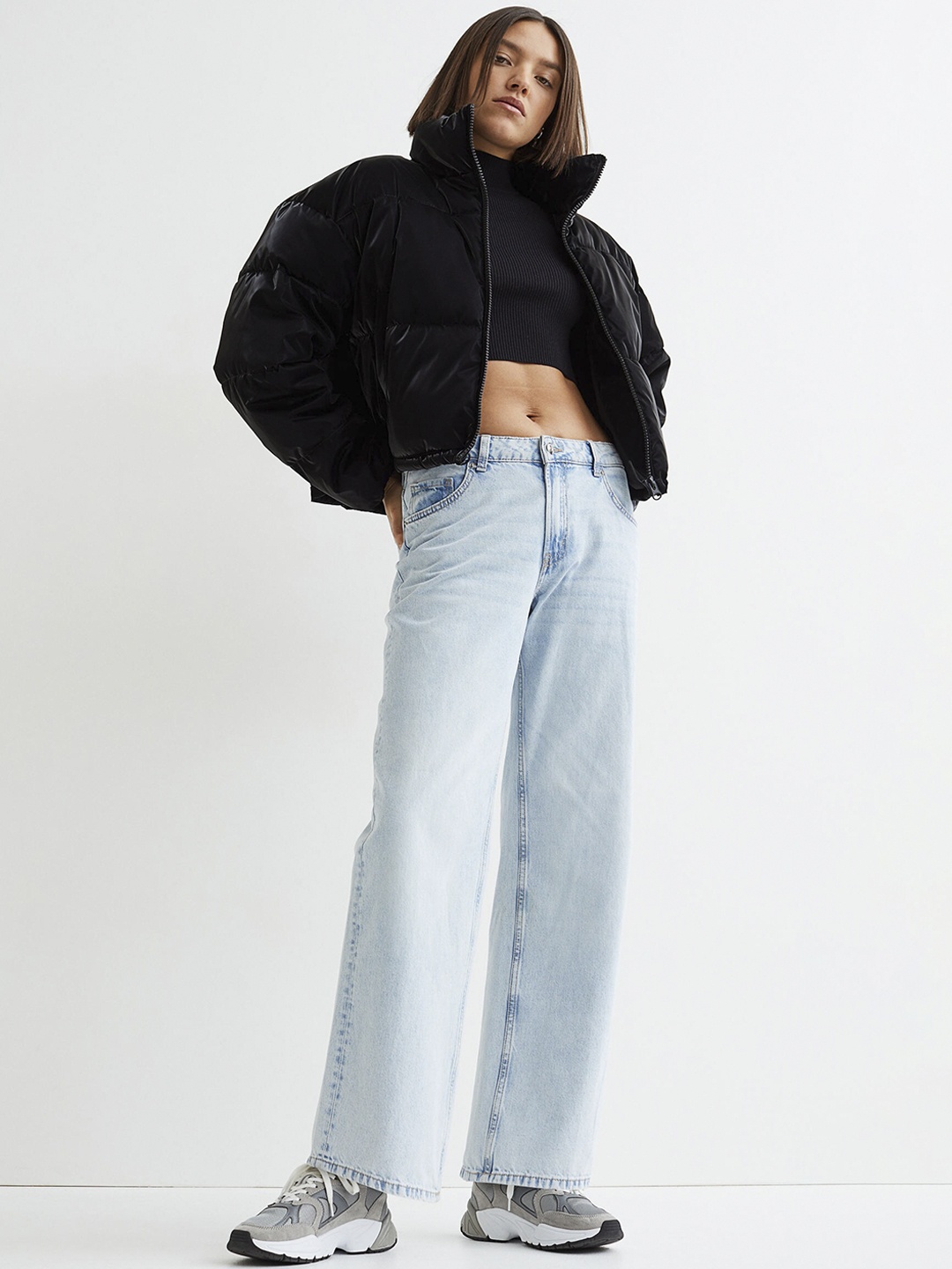 

H&M Women Blue Pure Cotton Wide Low Waist Jeans