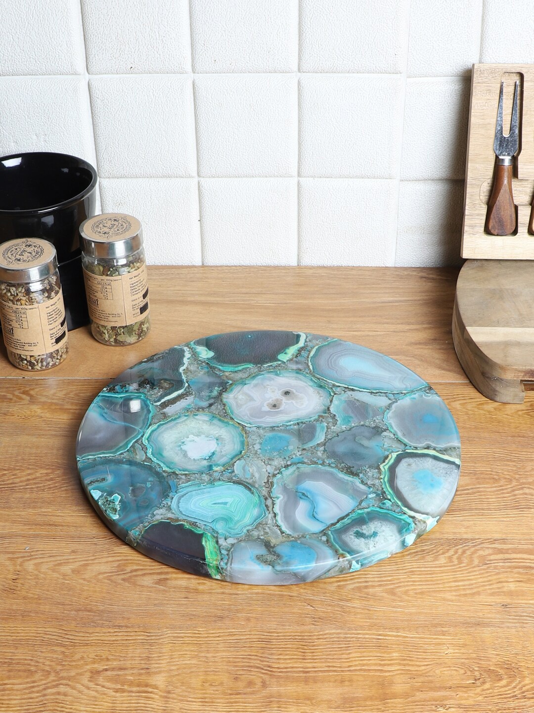 

NikkisPride Green Agate Round Serving Tray