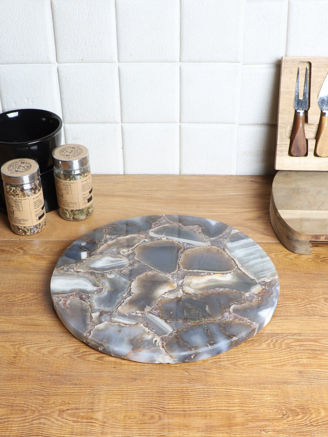 

NikkisPride Black & Brown Agate Serving Platter