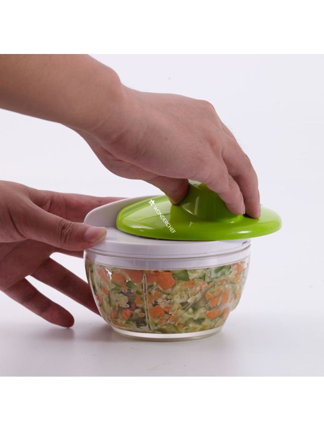 

Wonderchef Transparent & Green Solid Vegetable Chopper