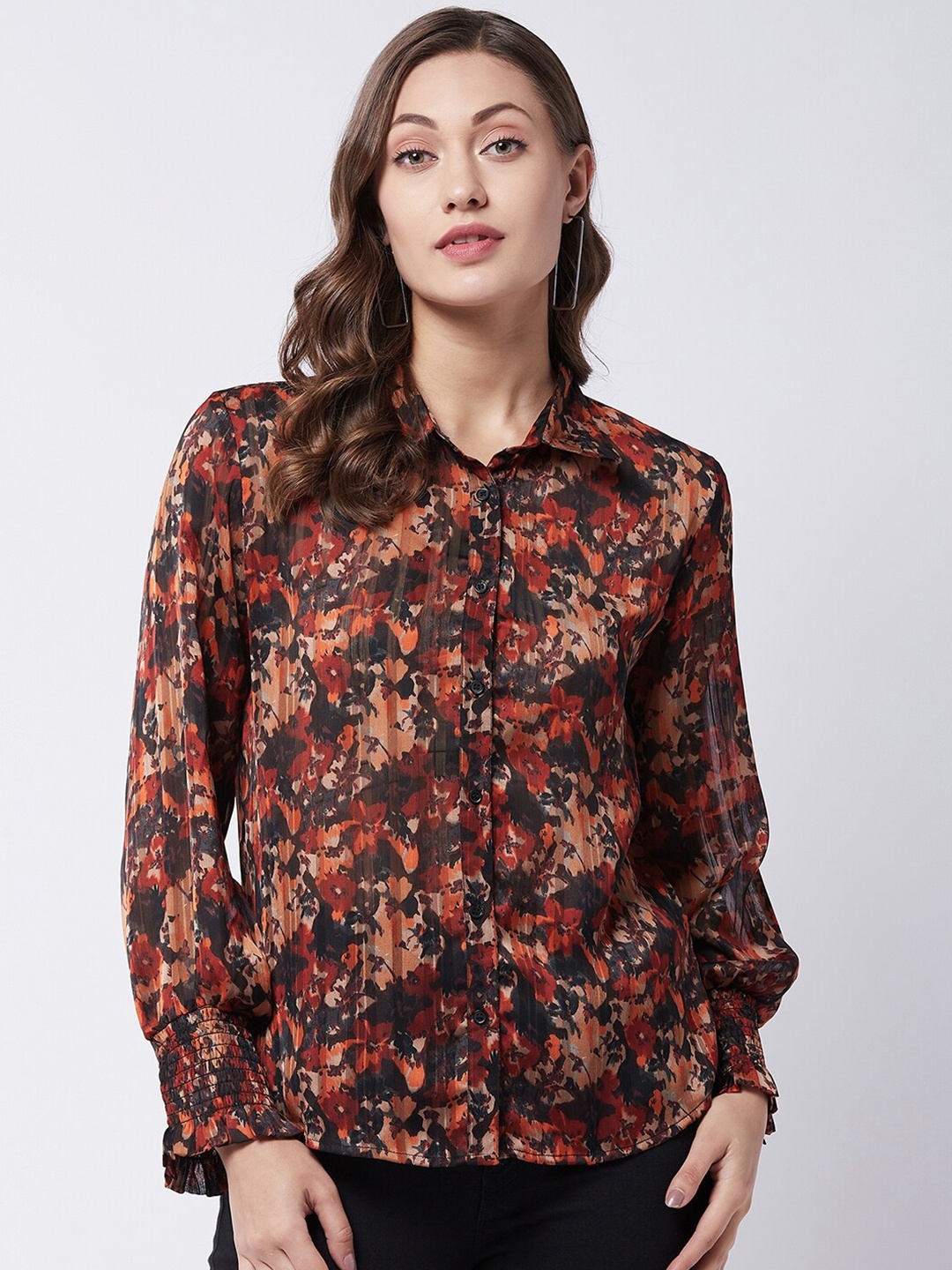 

MAGRE Women Black Floral Printed Casual Shirt