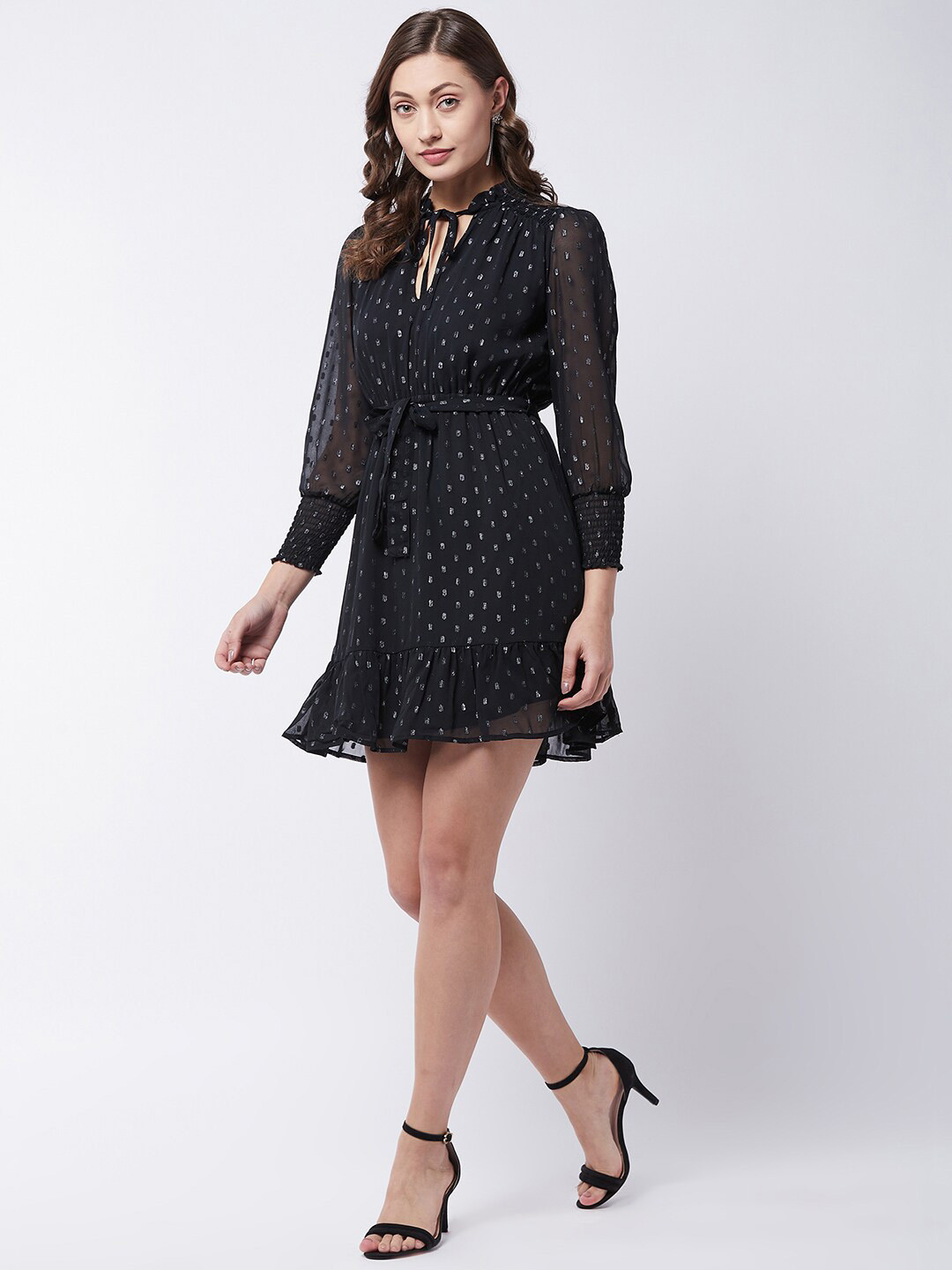

MAGRE Black & White Tie-Up Neck Georgette Dress