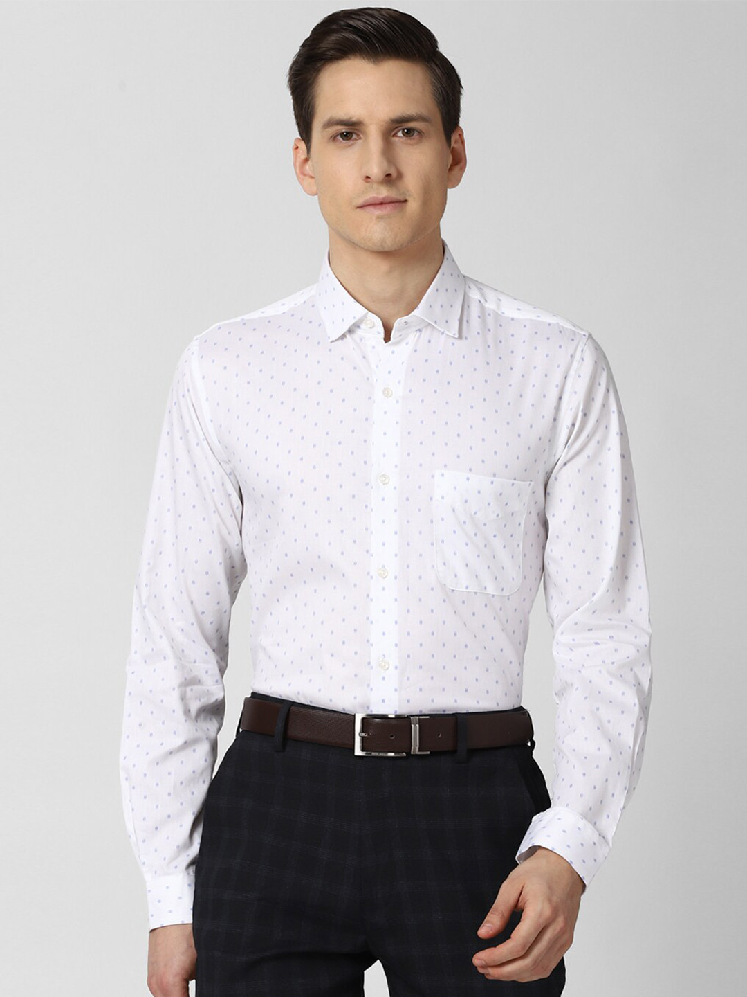 

Peter England Men White Slim Fit Printed Formal Shirt