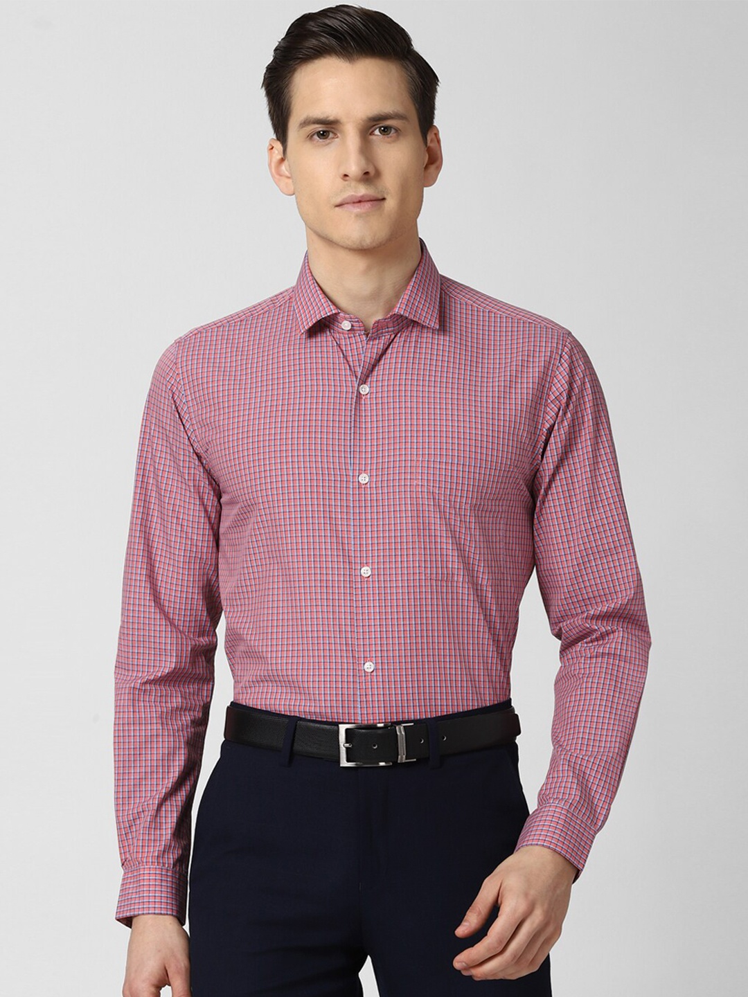 

Peter England Men Pink Slim Fit Checked Formal Shirt