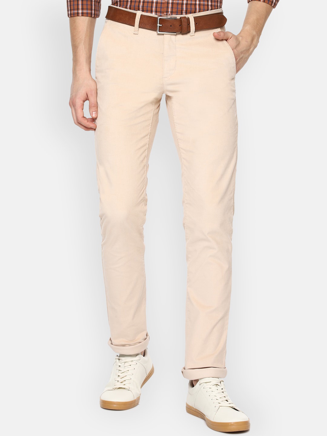 

Van Heusen Sport Men Beige Solid Slim Fit Chinos