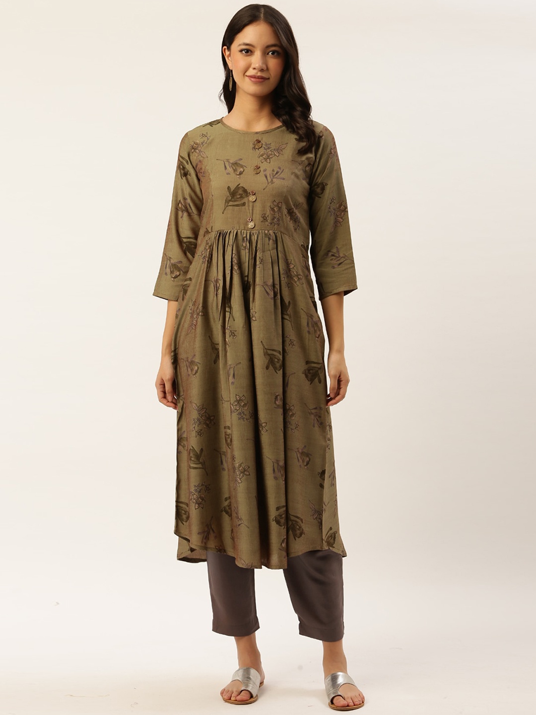 

Sangria Women Green Geometric Flared Sleeves Thread Work Kurta