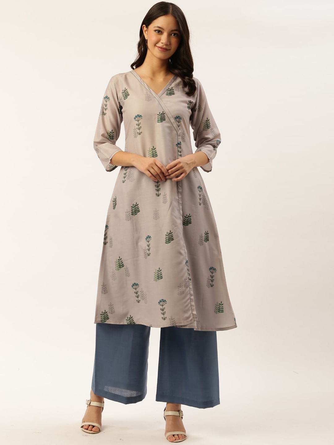 

Sangria Women Grey Floral Printed Kurta