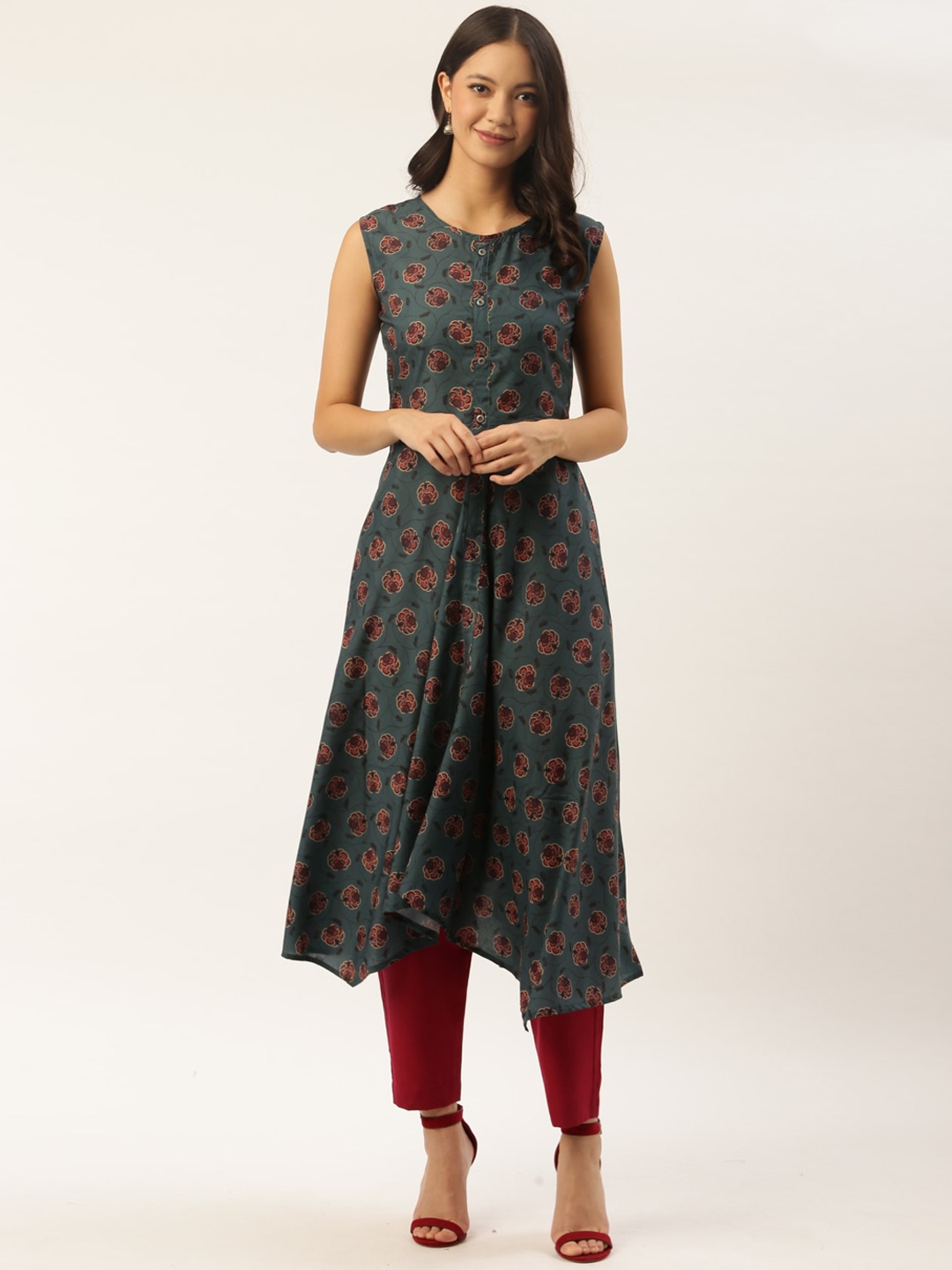 

Sangria Women Green & Red Ethnic Motifs Printed Kurta