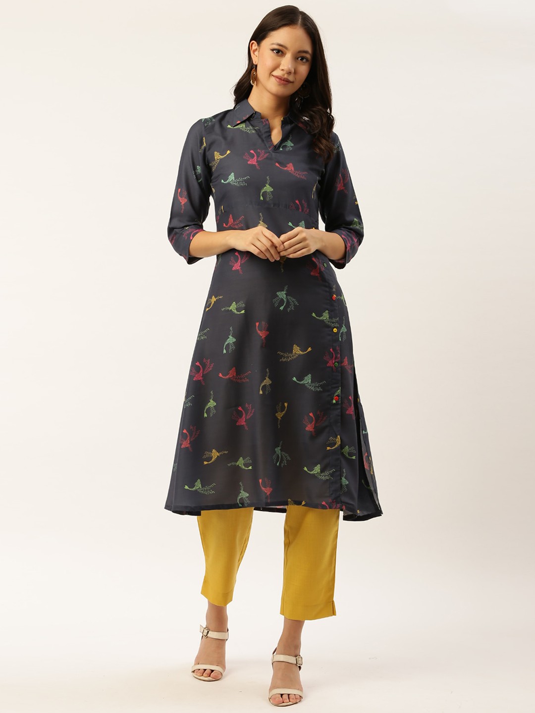 

Sangria Women Blue Floral Printed A-line Kurta