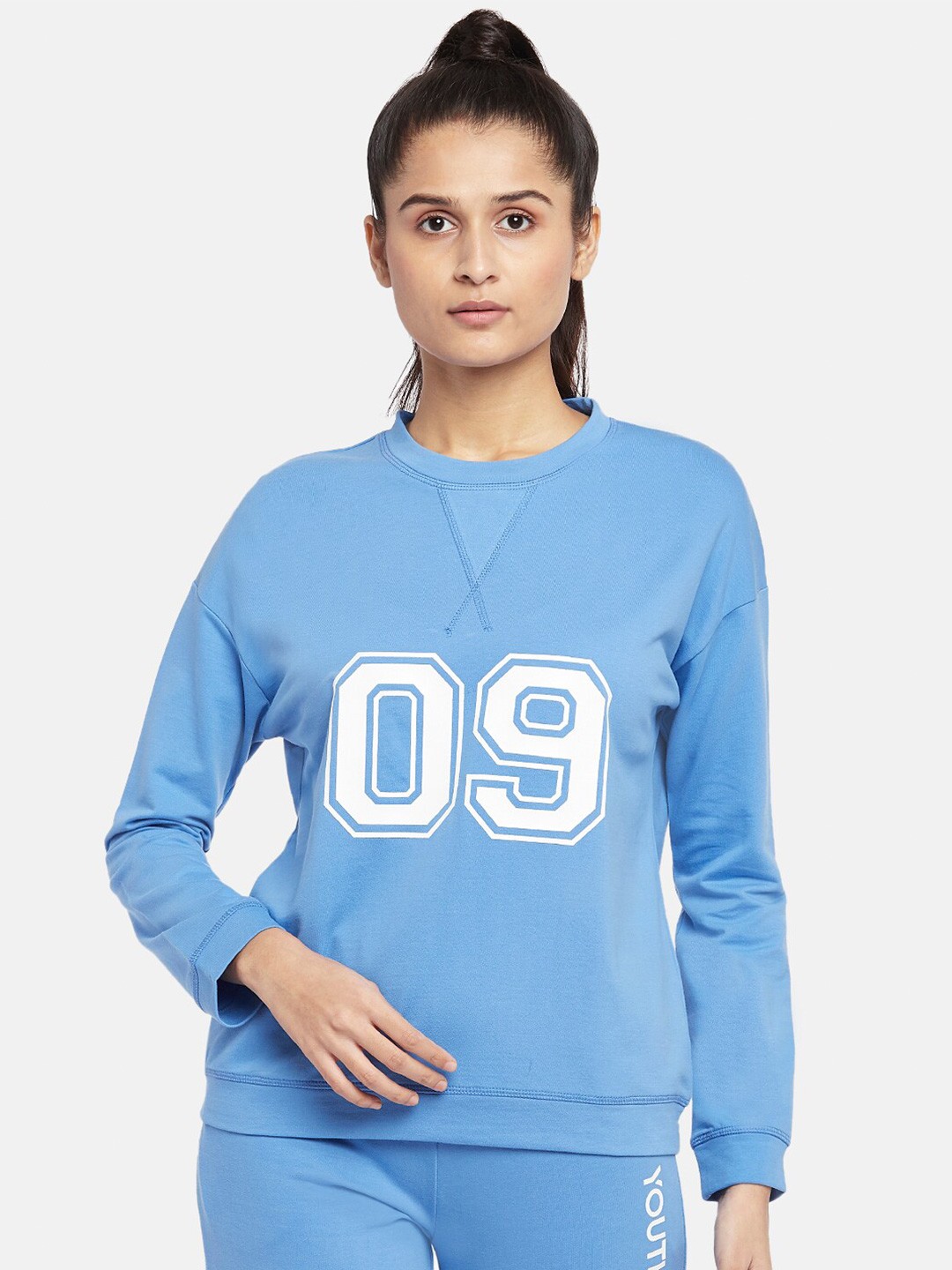 

Ajile by Pantaloons Women Blue Printed Sweatshirt