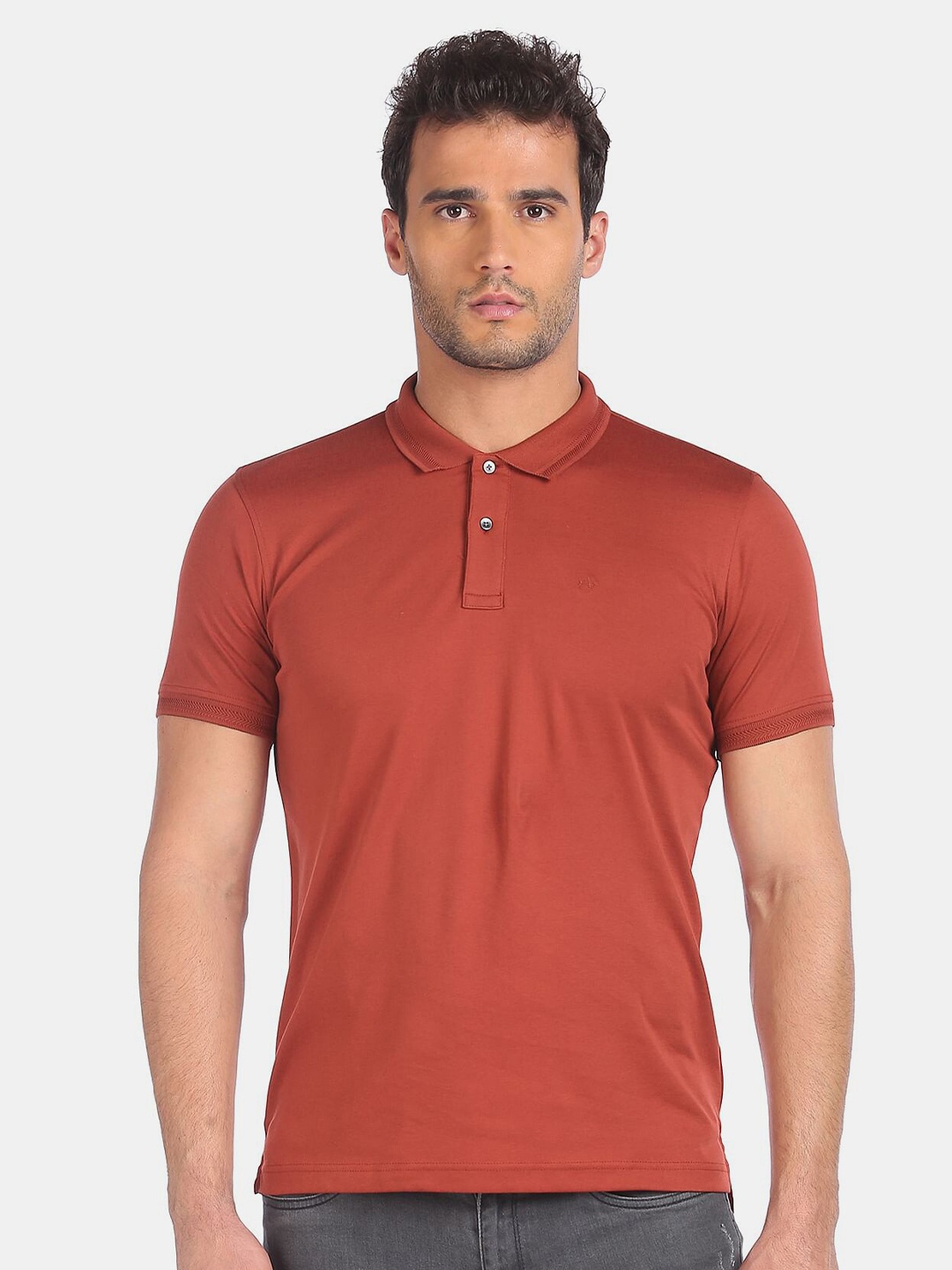 

Arrow Men Red Polo Collar T-shirt