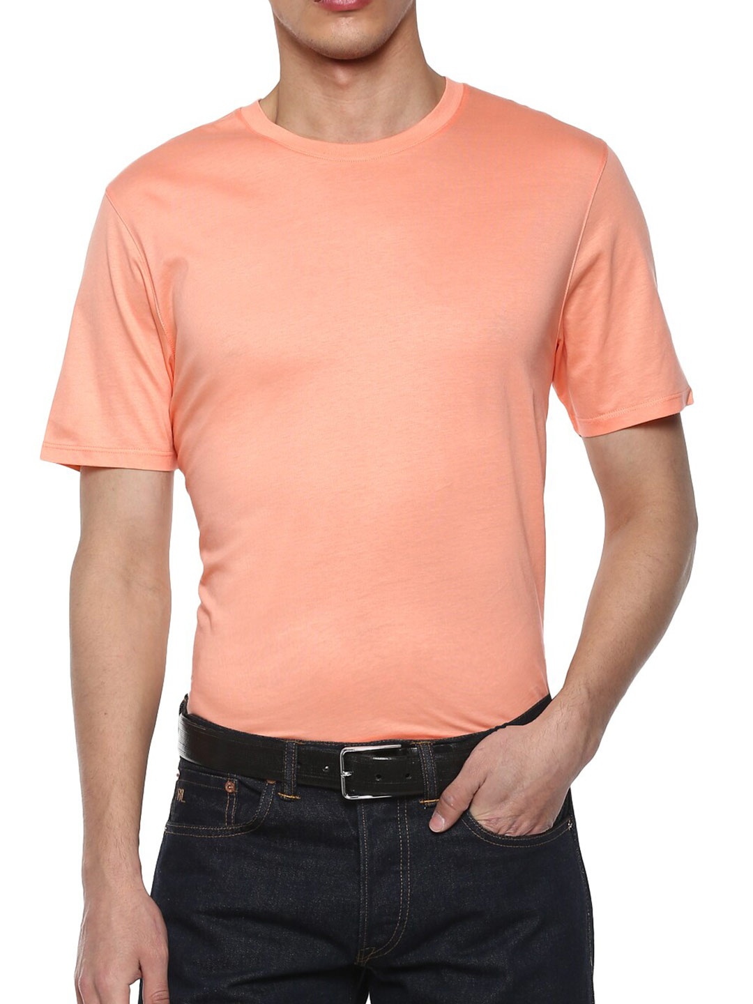

Ted Baker Men Orange V-Neck Pockets T-shirt