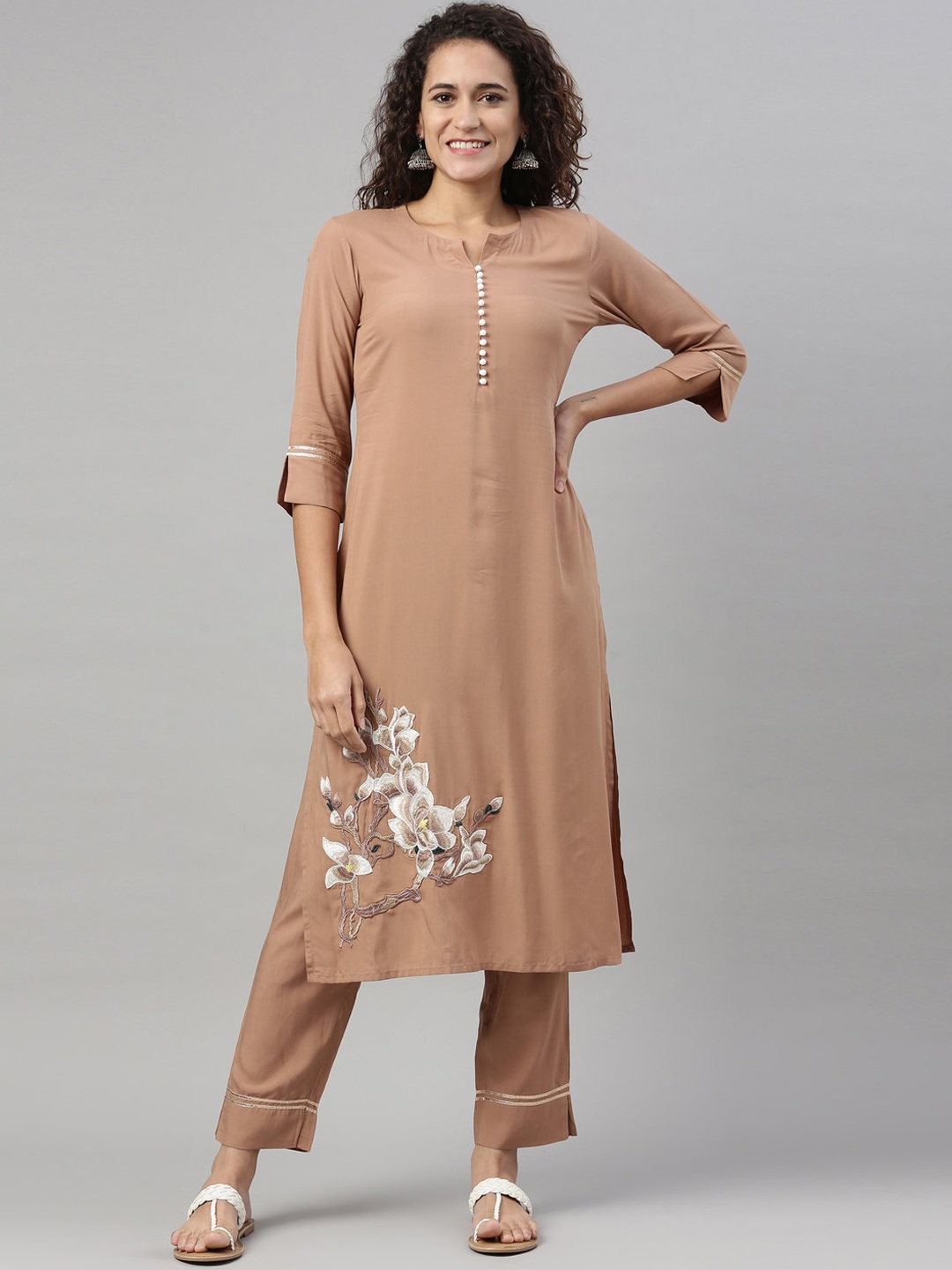 

Neerus Women Mauve Kurta with Trousers