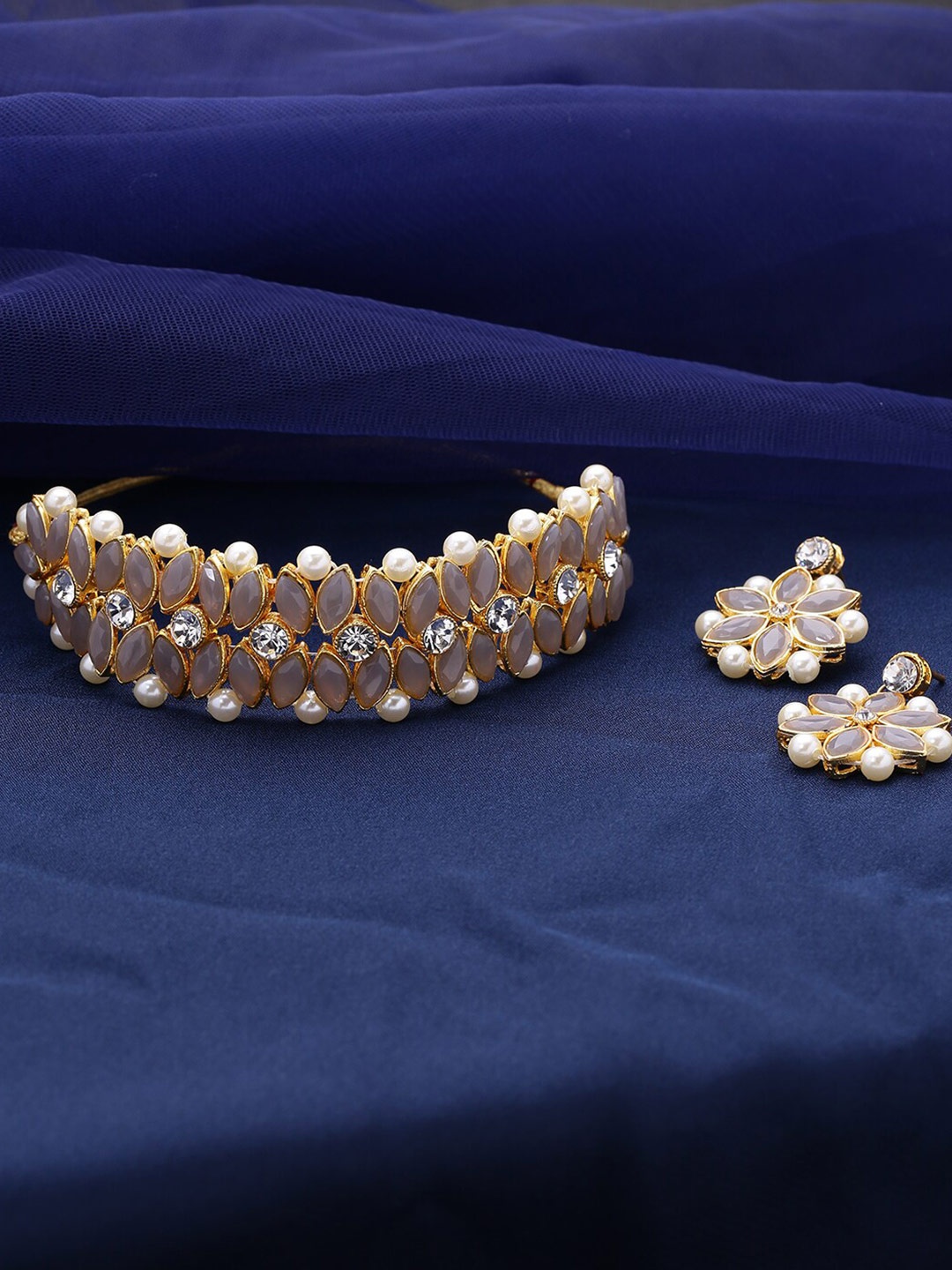 

LIVE EVIL Grey Gold Plated Handcrafted Choker Necklace With Earrrings