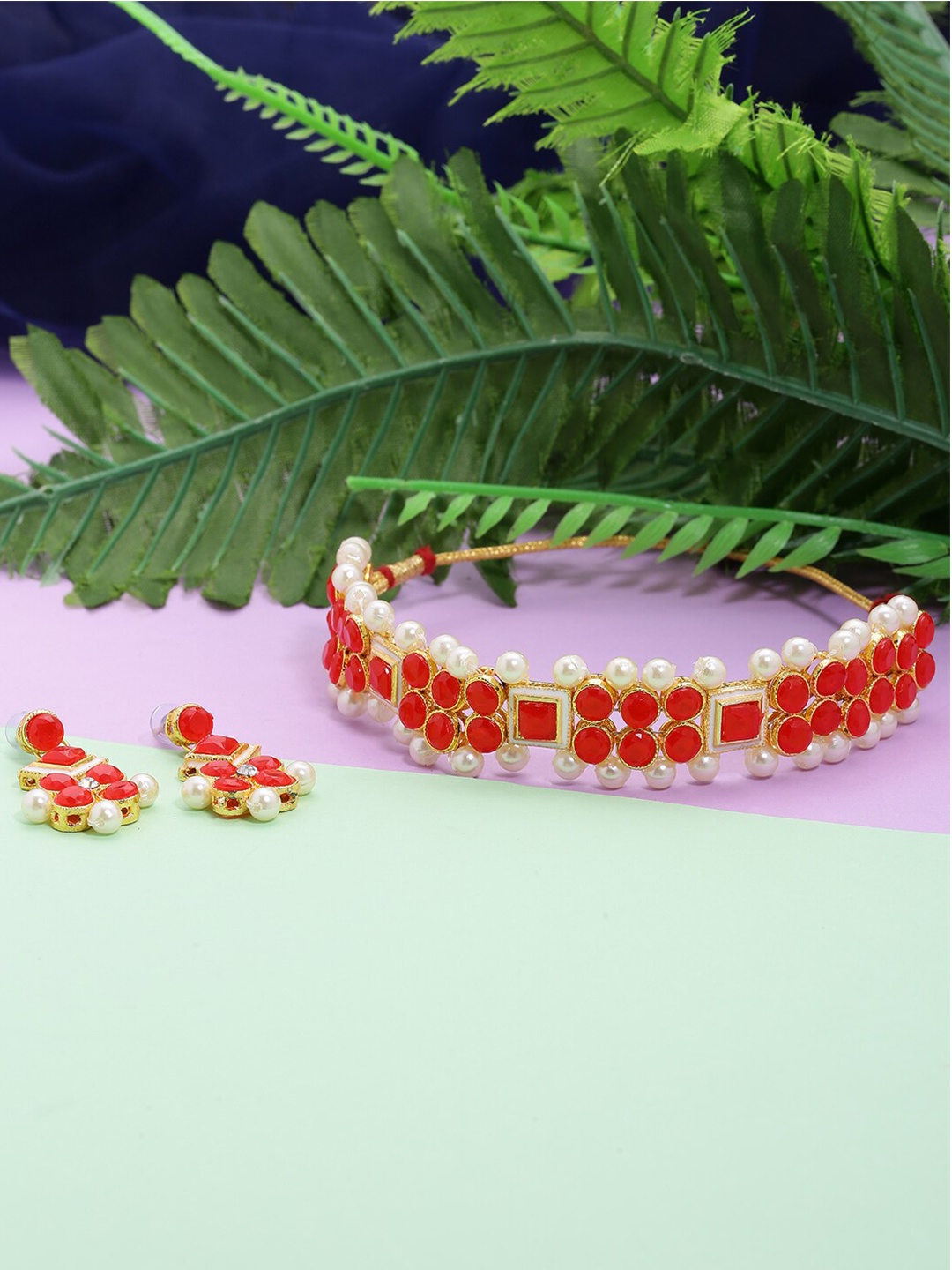 

LIVE EVIL Red & Off White Gold plated Pearl Choker Jewellery Set