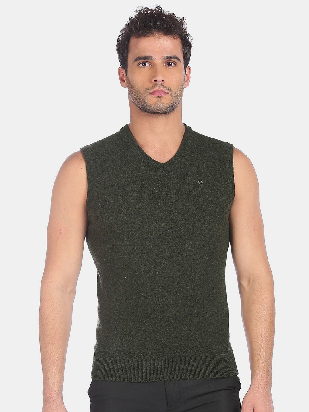 

Arrow Sport Men Green Sleeveless Sweater Vest