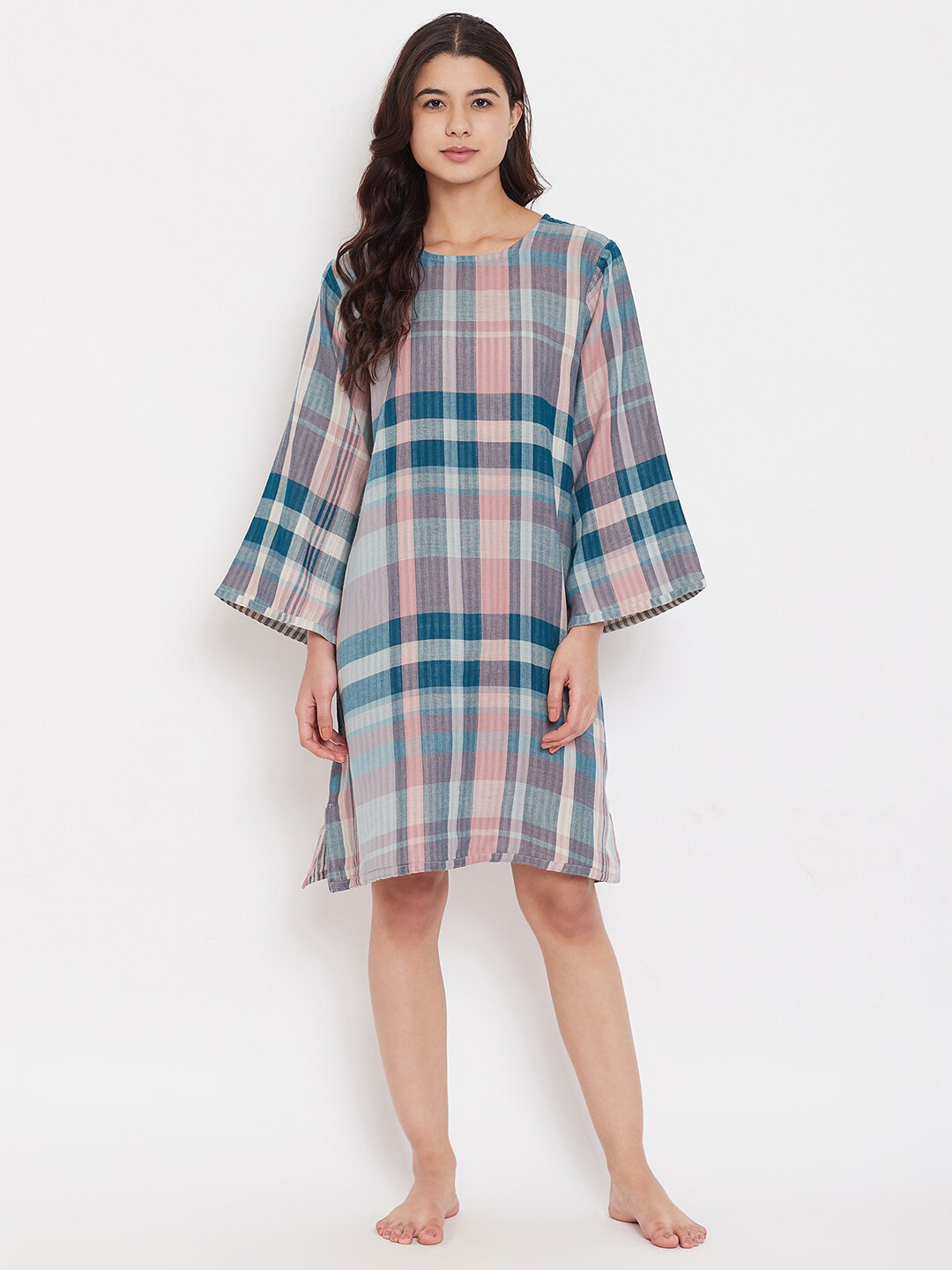 

The Kaftan Company Green Checked Reversible Nightdress