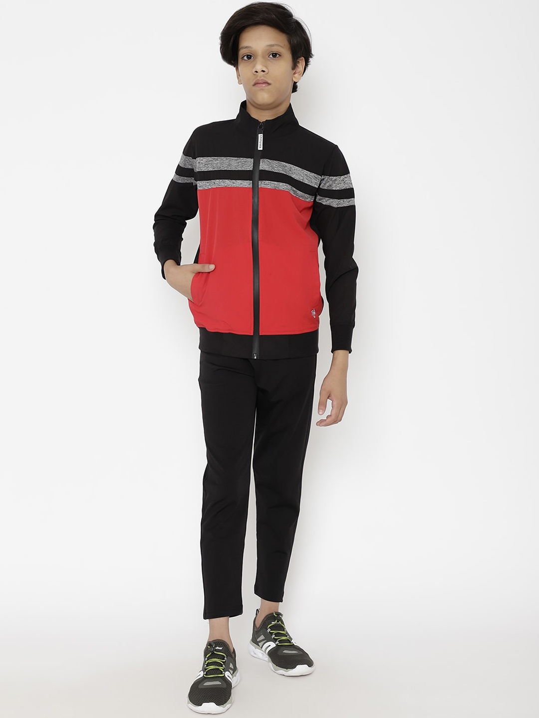 

CHIMPRALA Boys Black & Red Tracksuit
