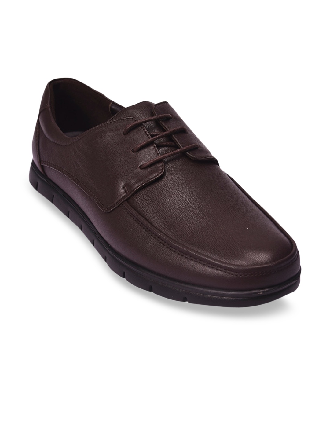 

Pavers England Men Brown Solid Derbys