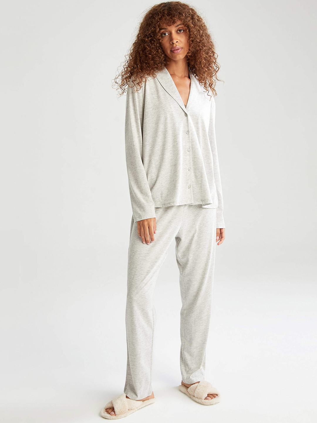 

DeFacto Women Grey Melange Solid Pyjama Set