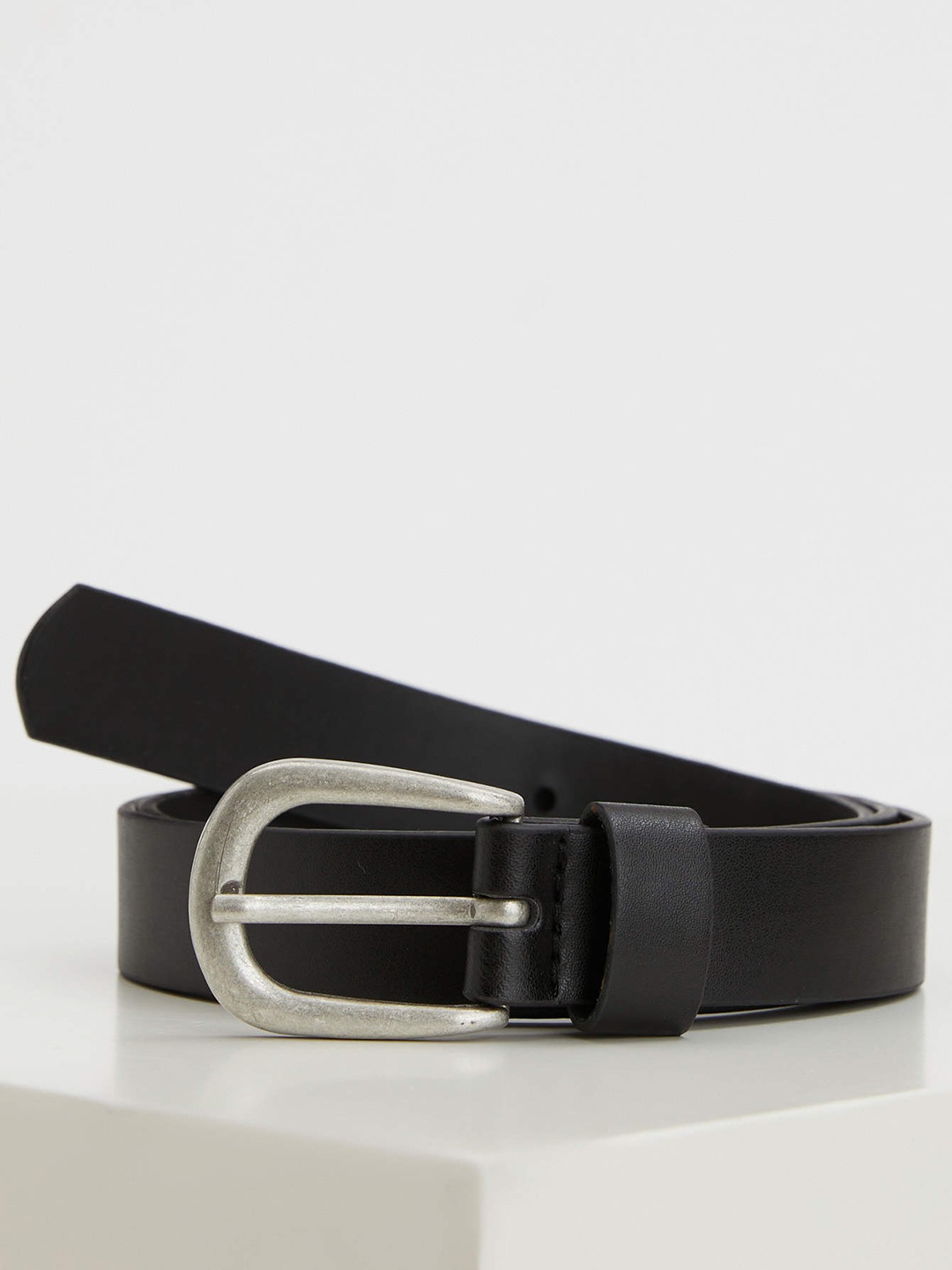 

DeFacto Women Black Solid Belt