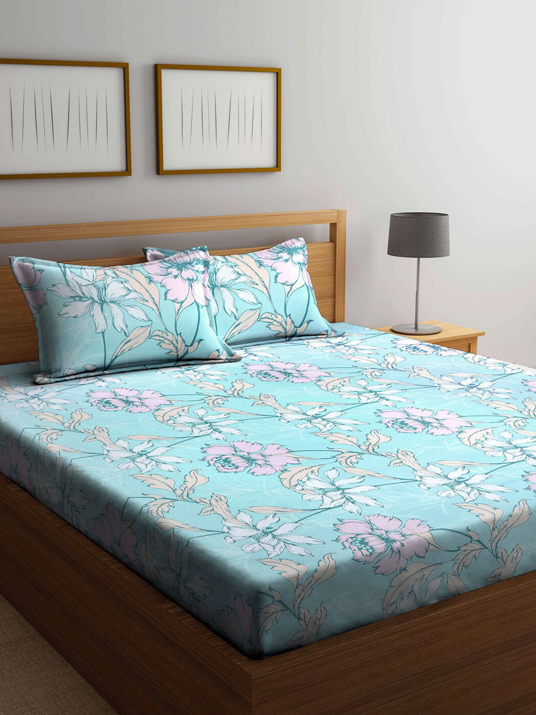 

KLOTTHE Blue Floral 210 TC King Bedsheet with 2 Pillow Covers