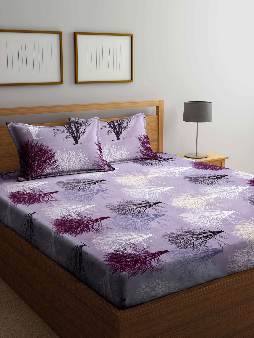 

KLOTTHE Lavender 210 TC King Bedsheet with 2 Pillow Covers