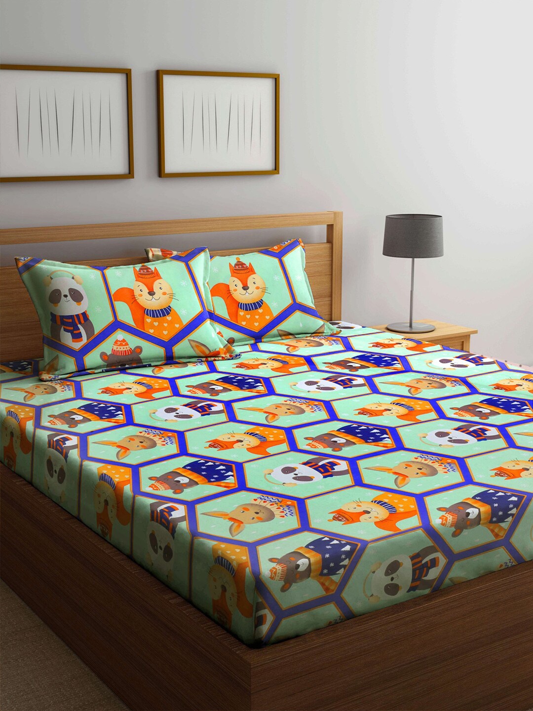 

KLOTTHE Kids Green 210 TC 1 King Size Cartoon Bedsheet with 2 Pillow Covers